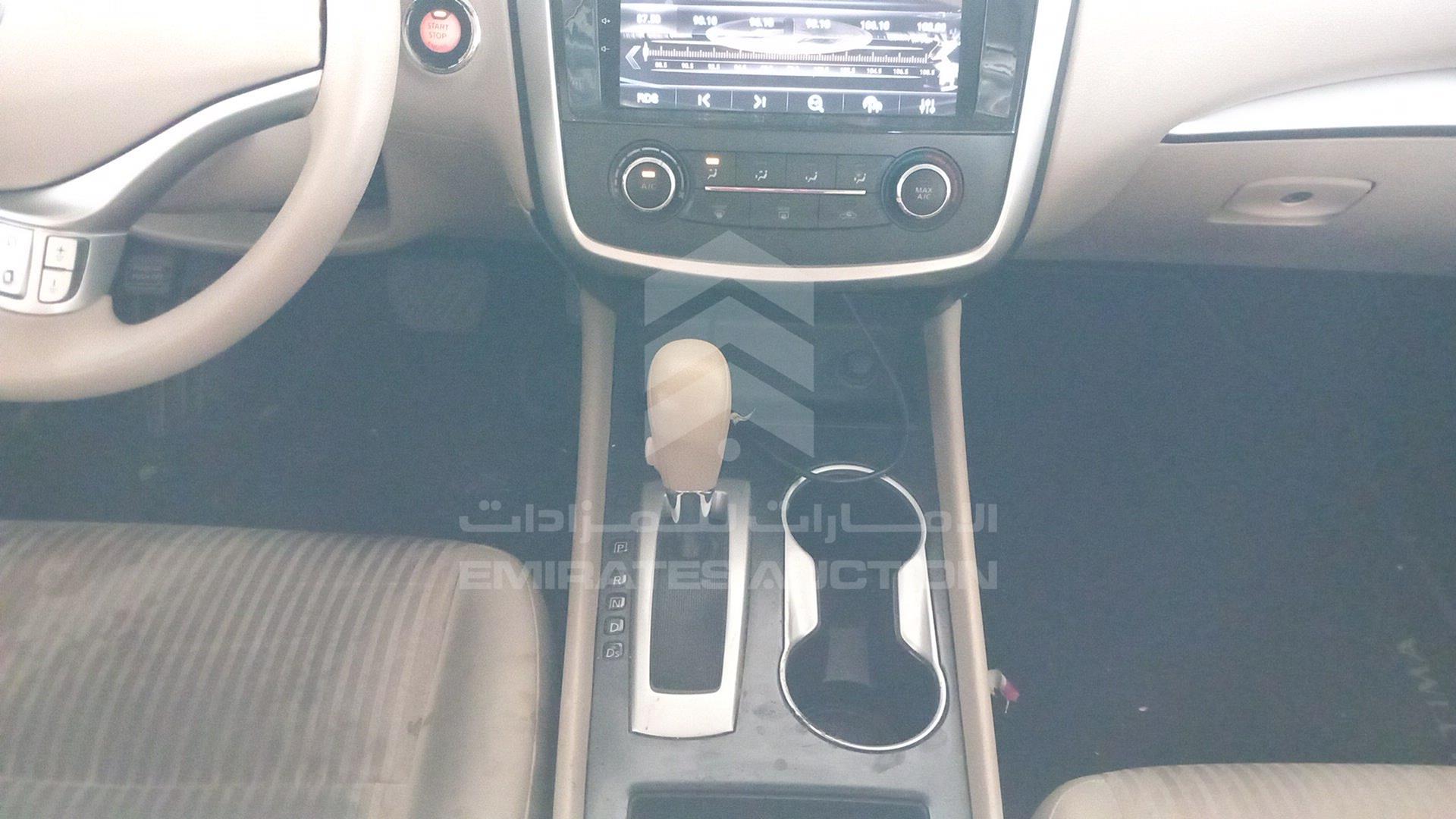 2018 NISSAN ALTIMA VIN: 1N4AL3A98JC100251