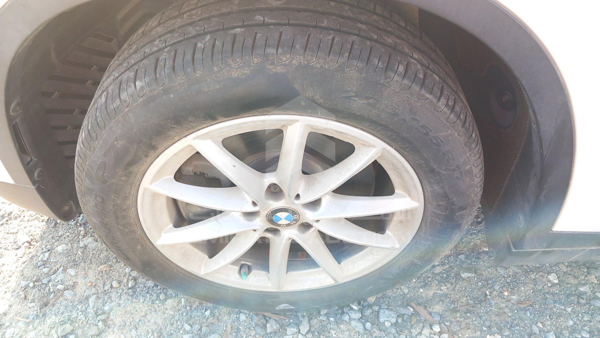2016 BMW X1 VIN: WBAHS7109G5F56535
