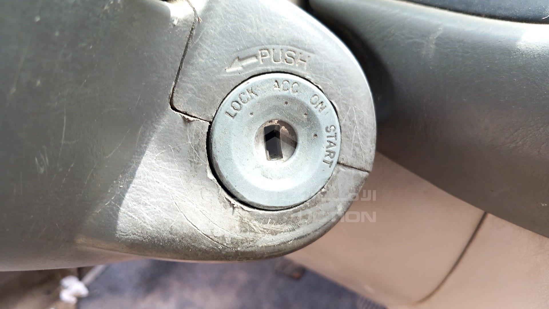 1999 TOYOTA COROLLA VIN: JT2EB13E3X4002141