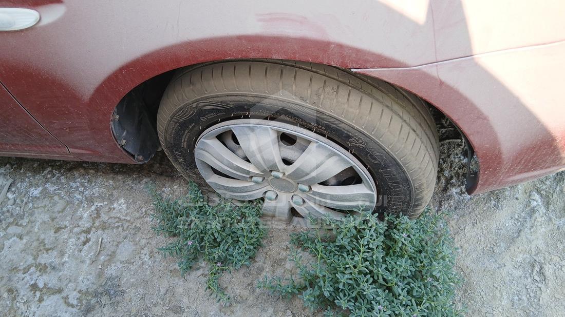 2009 Hyundai Accent — Front Right Tyre — Photo 15