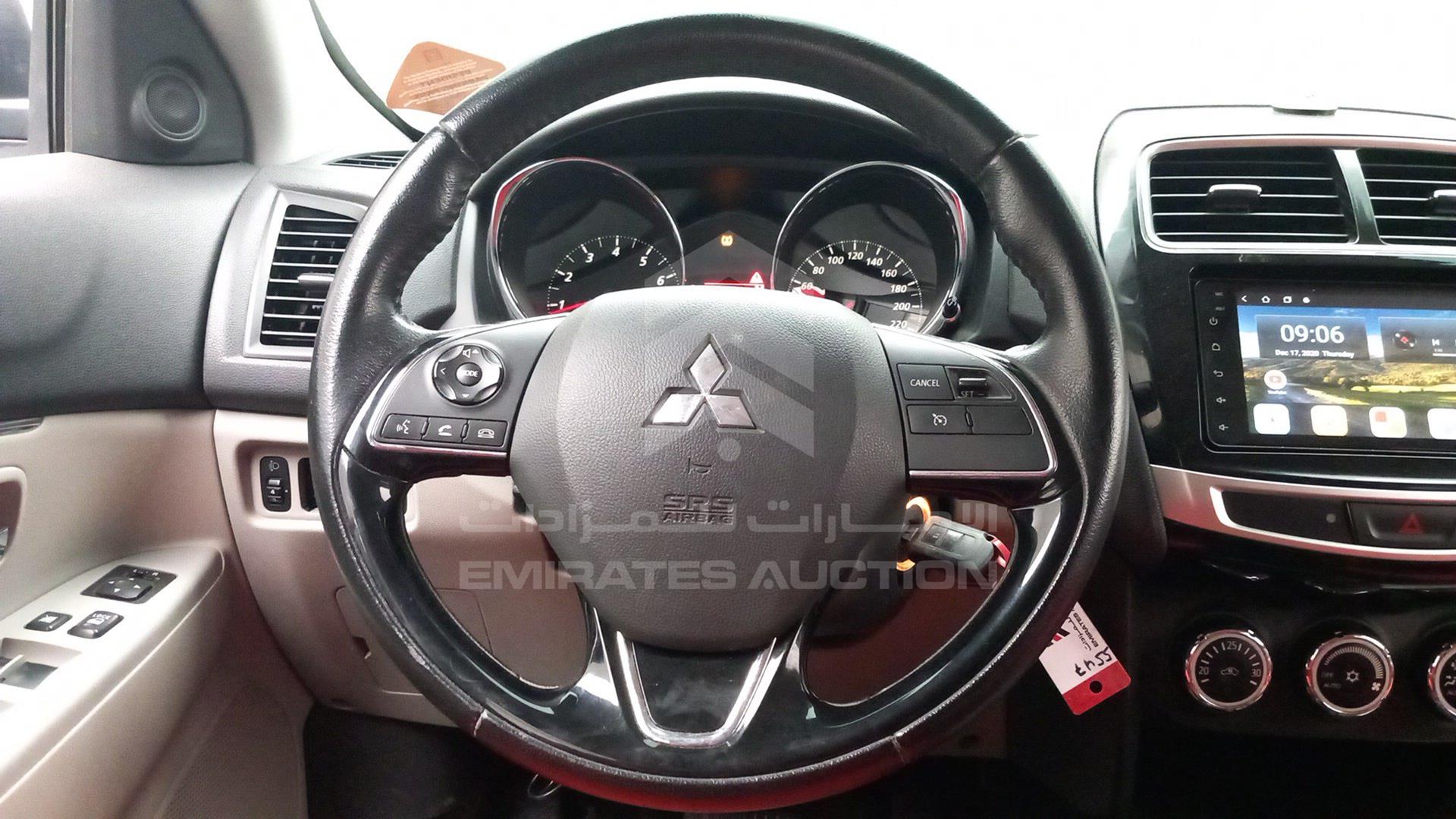 2017 MITSUBISHI ASX VIN: JE4LP21U2HZ701187