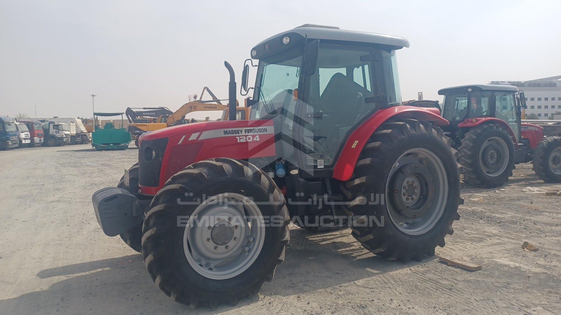 2019 MASSEY FERGUSON --- VIN: AGCM1204AC5033002