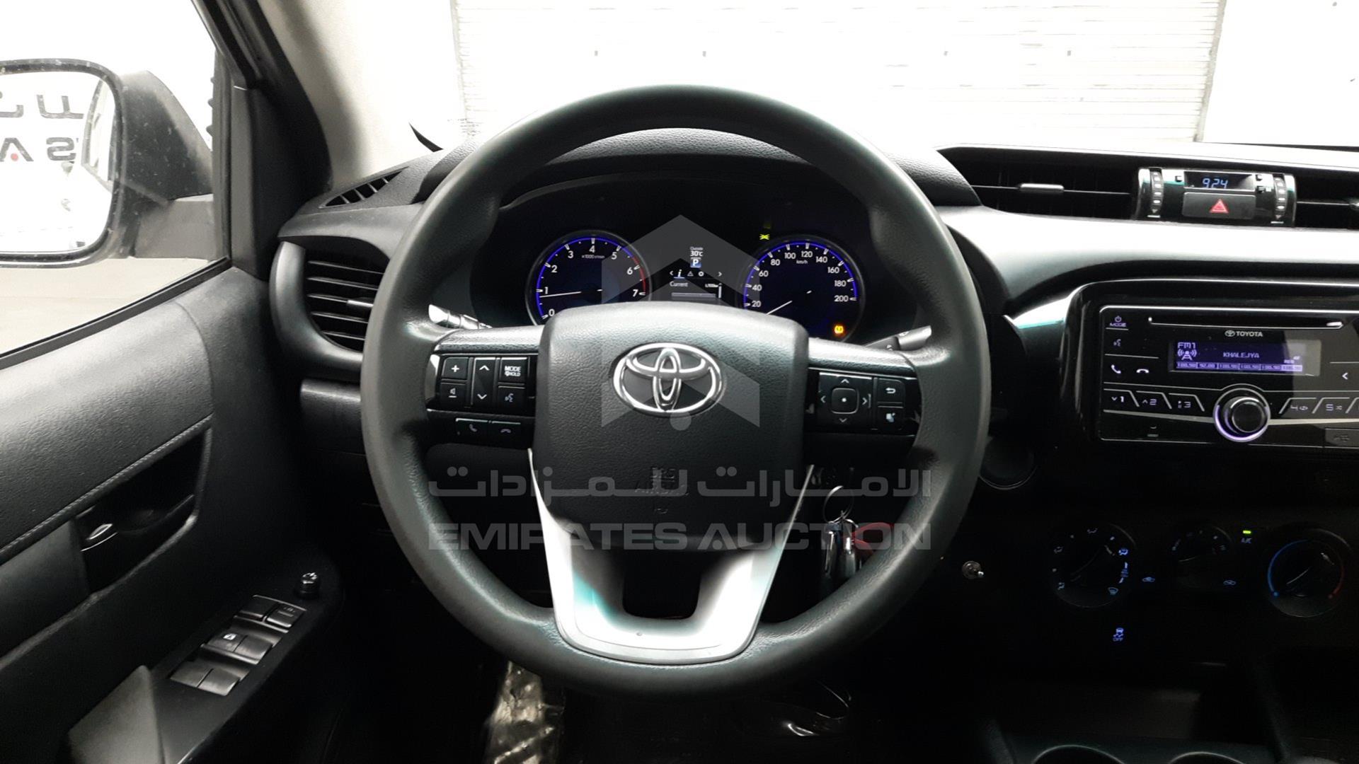 2019 TOYOTA HILUX VIN: MR0JX9CDXK4085400