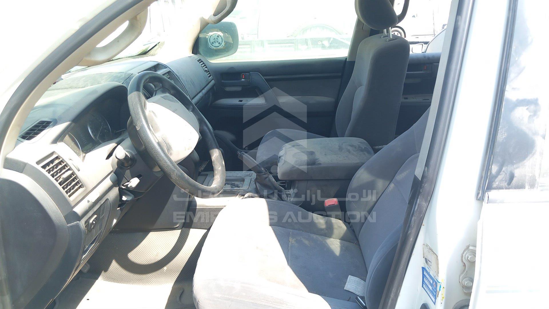 2009 TOYOTA LAND CRUISER VIN: JTMDU09J494018850