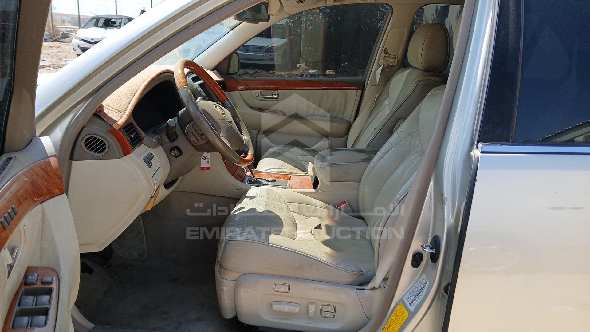 2001 LEXUS LS 430 VIN: JTHBN30F710030502