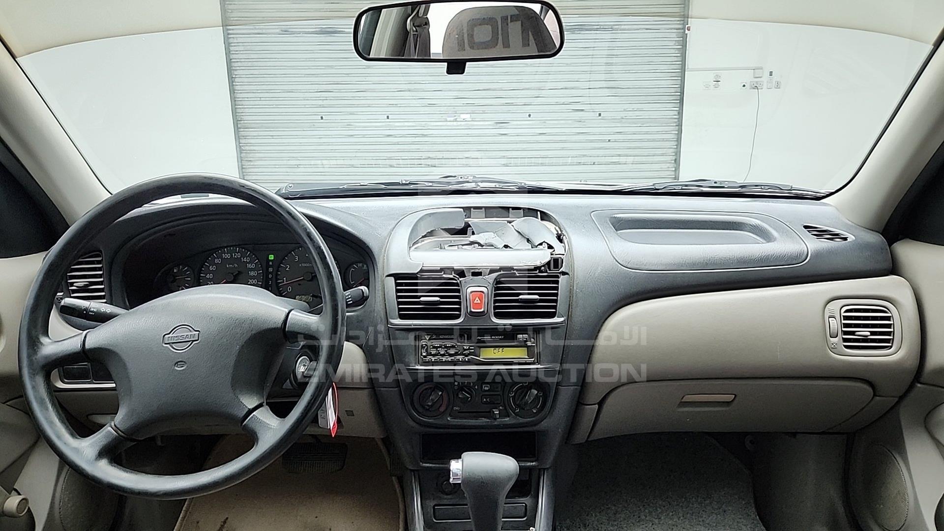 2003 NISSAN SUNNY VIN: JN1FN61S53W008582