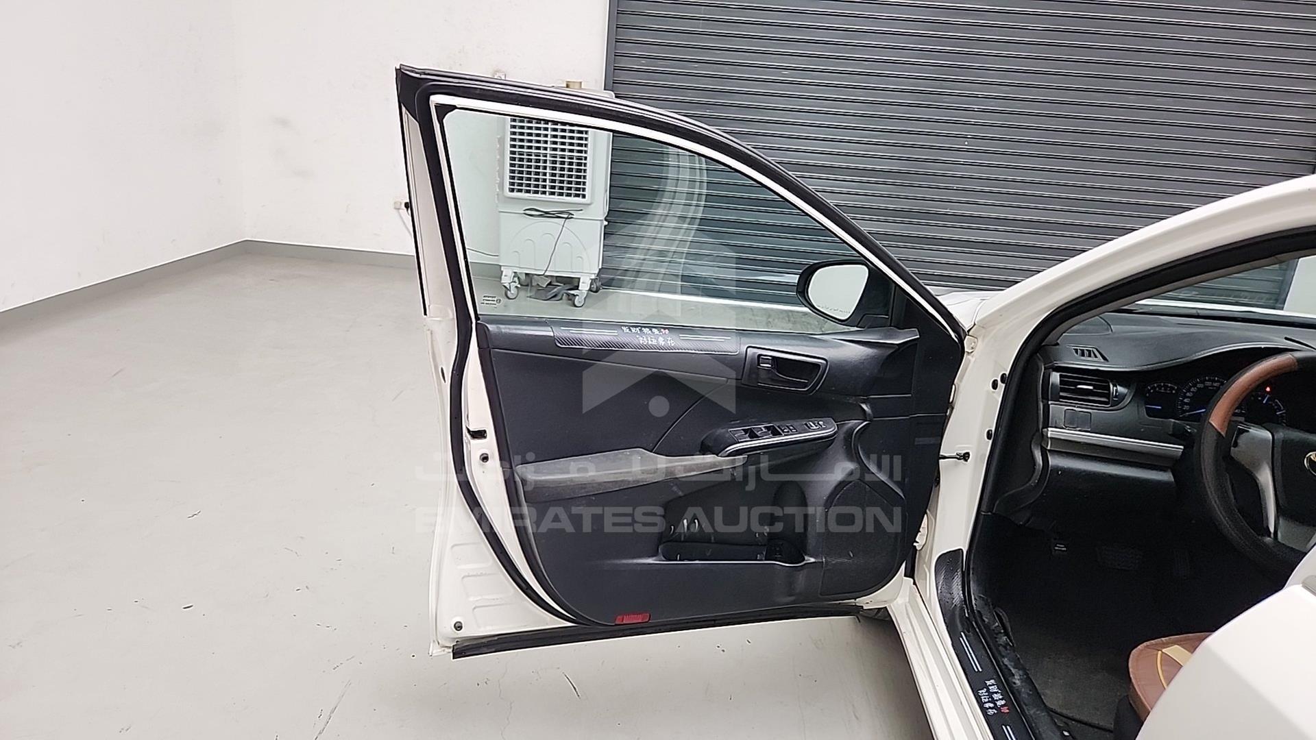 2014 TOYOTA CAMRY VIN: 6T1BF9FK3EX530210