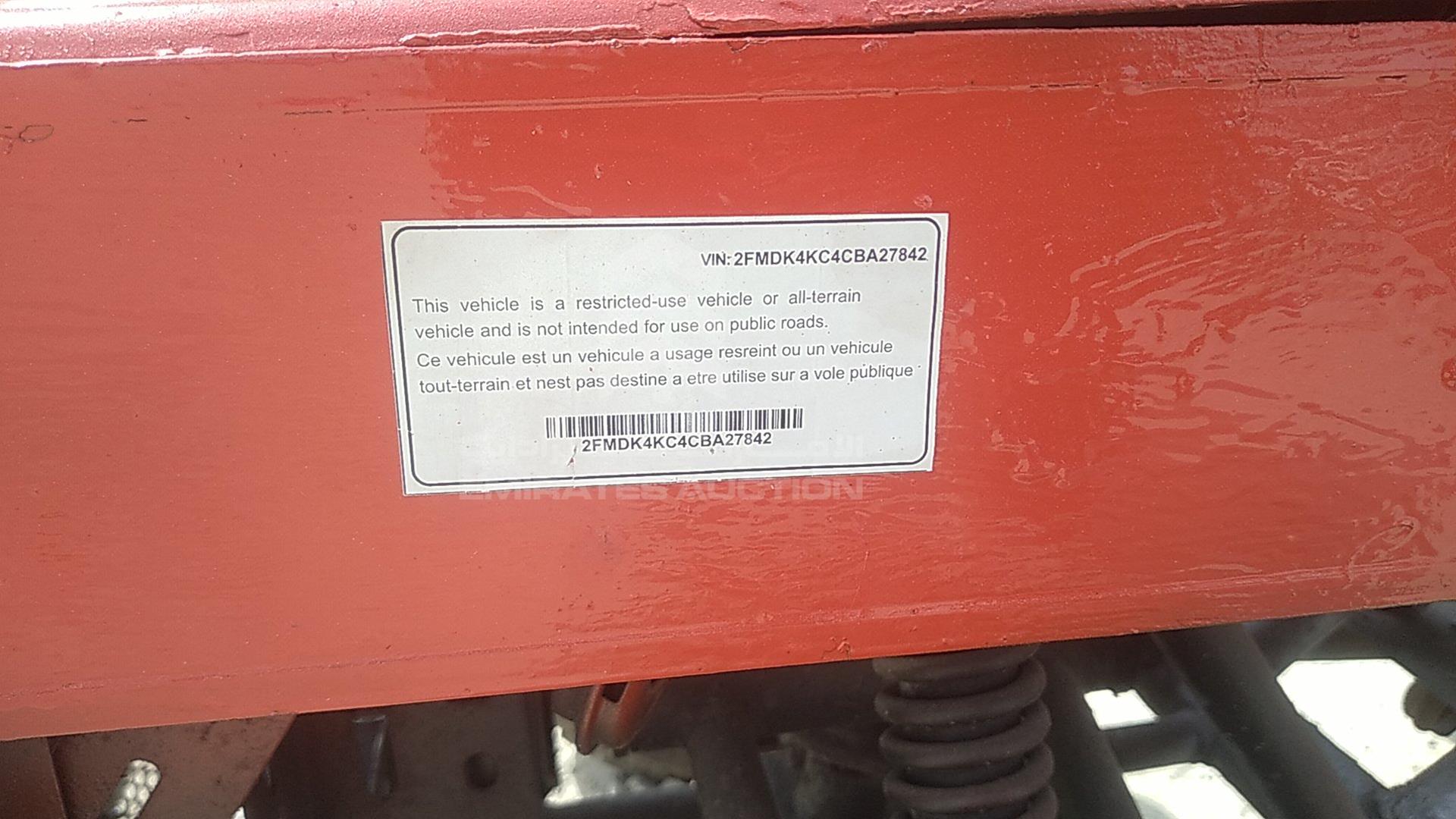 0 TRACTOR --- VIN: 2FMDK4KC4CBA27842