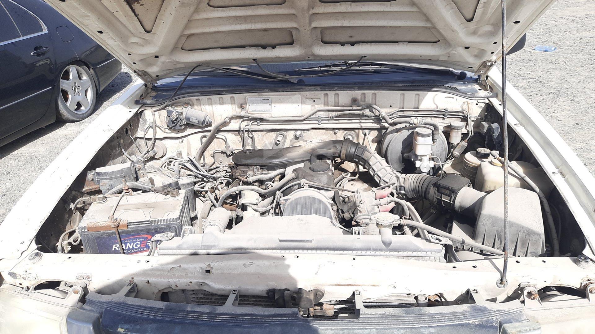 2005 MAZDA B2200 VIN: MM7UN23295W373896