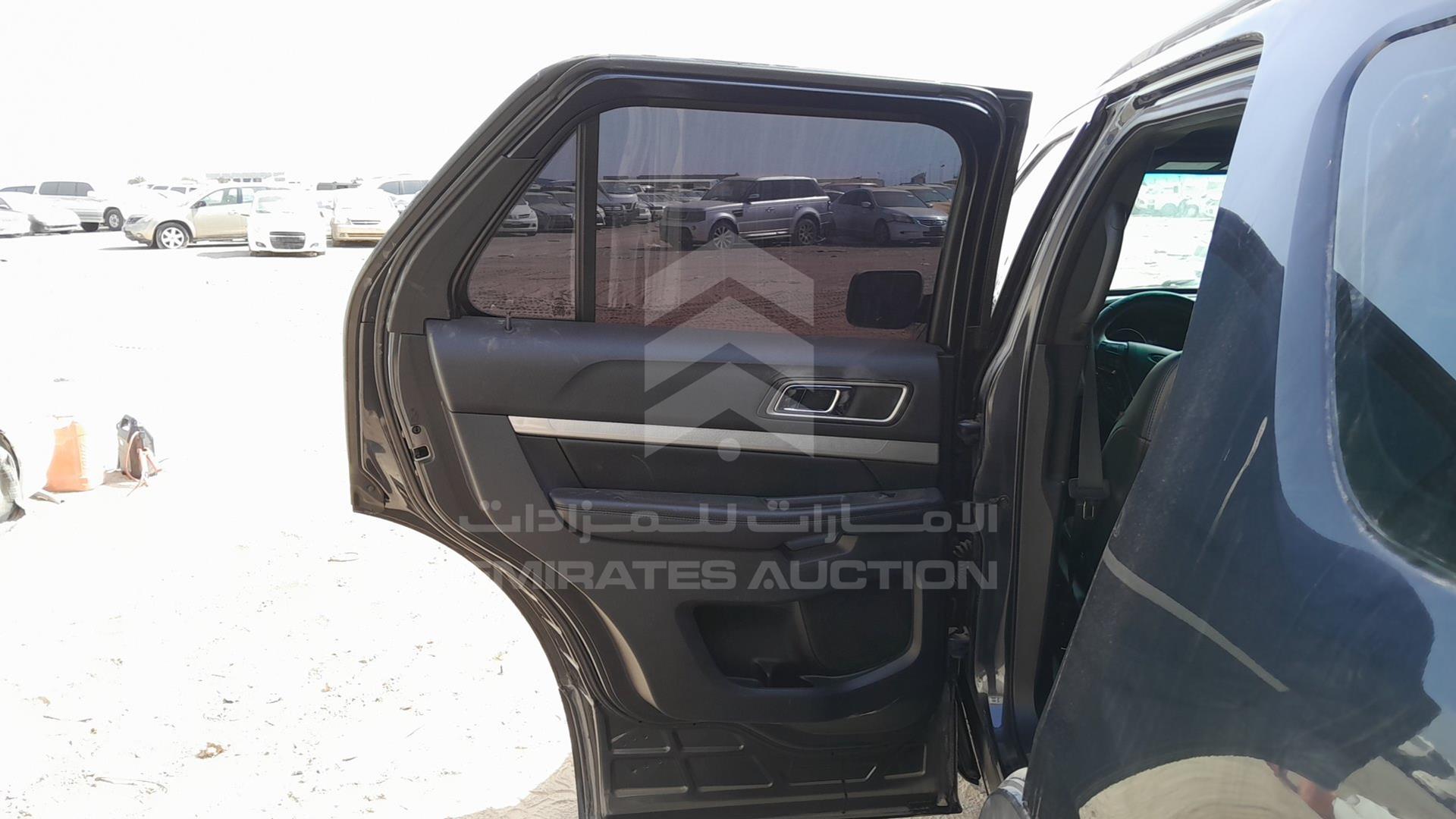 2017 FORD EXPLORER VIN: 1FM5K8D8XHGA51986