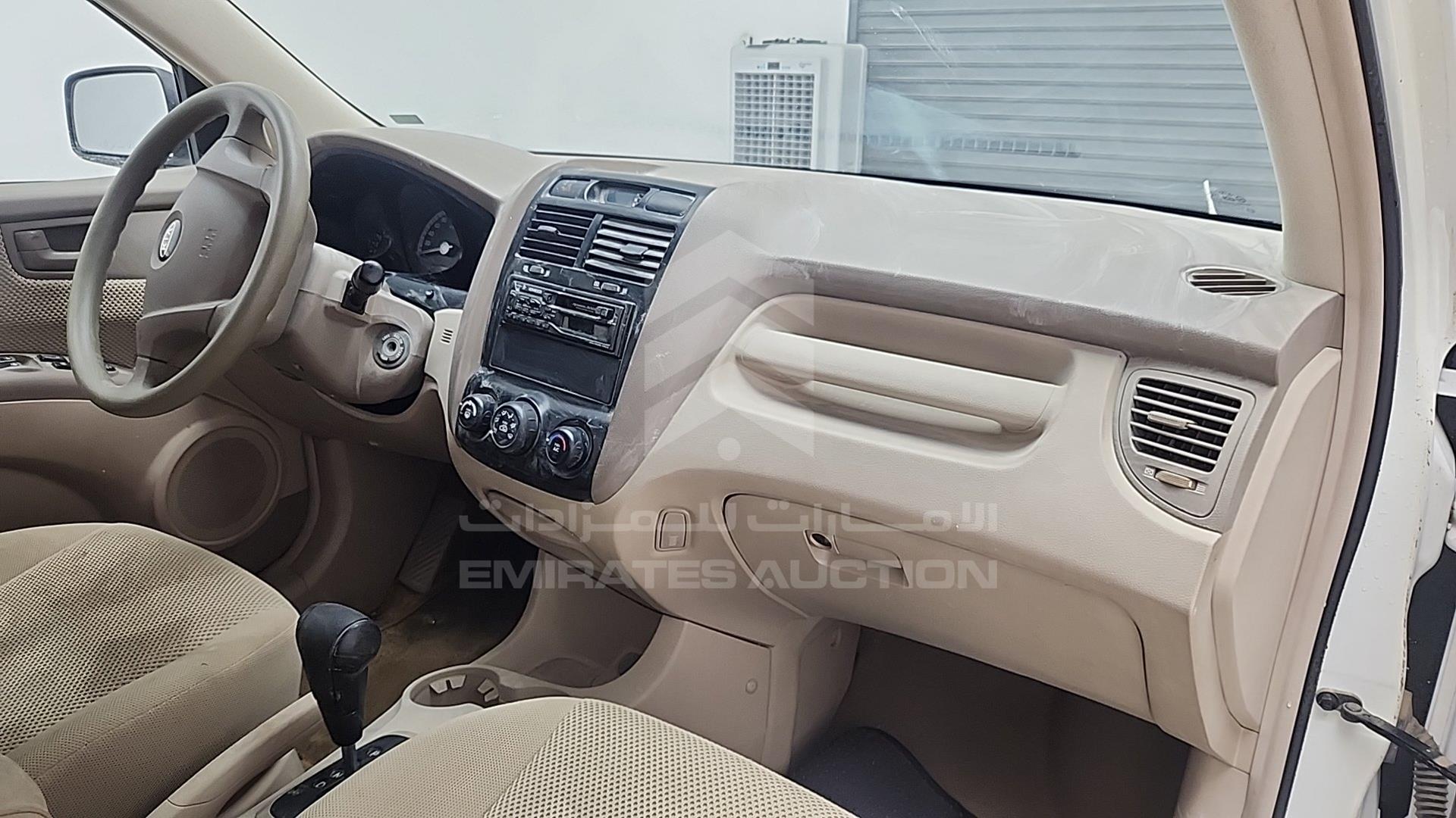 2007 KIA SPORTAGE VIN: KNAJE552277327222