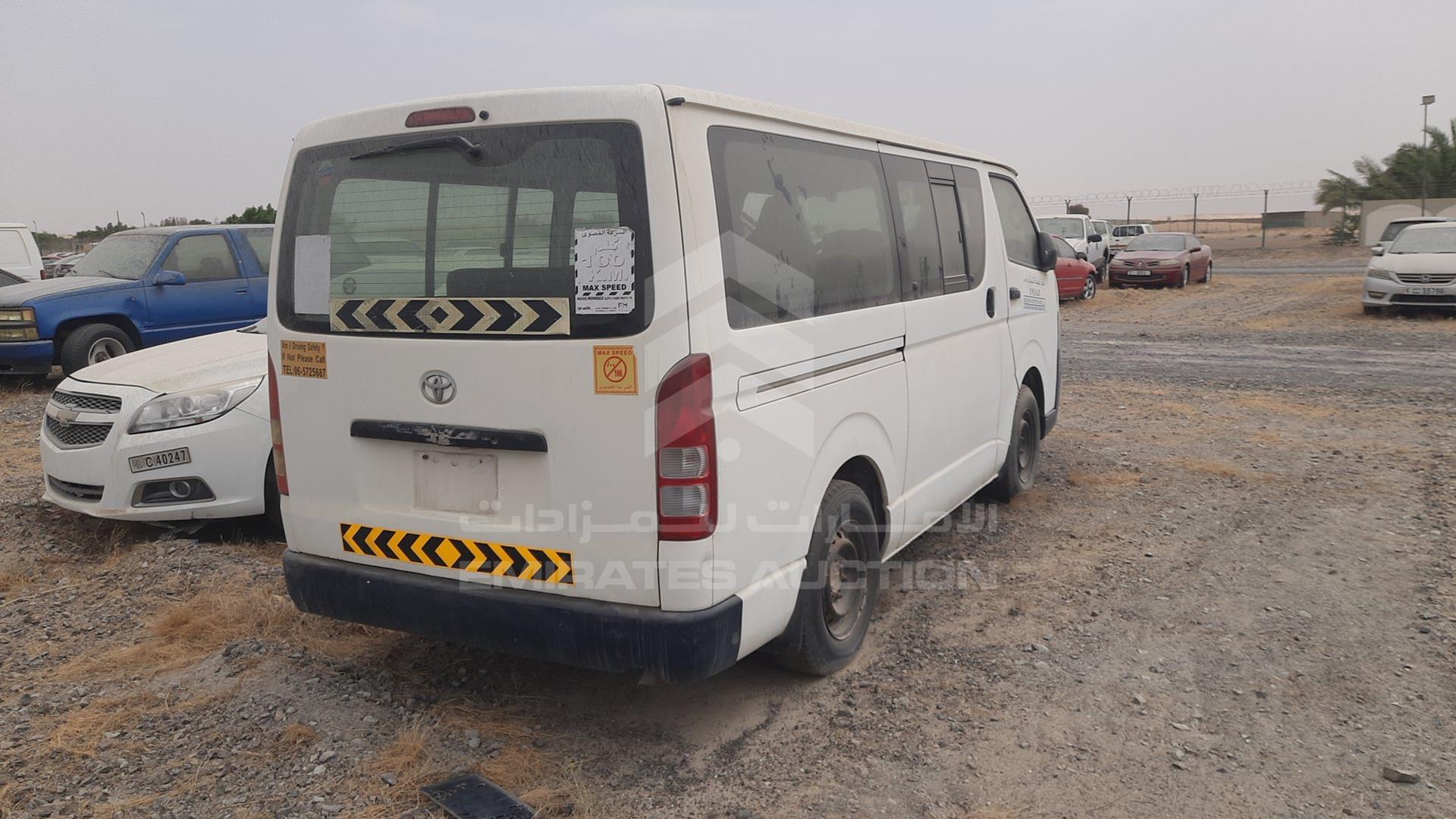 2011 TOYOTA HIACE VIN: JTGJX02PXB5022526