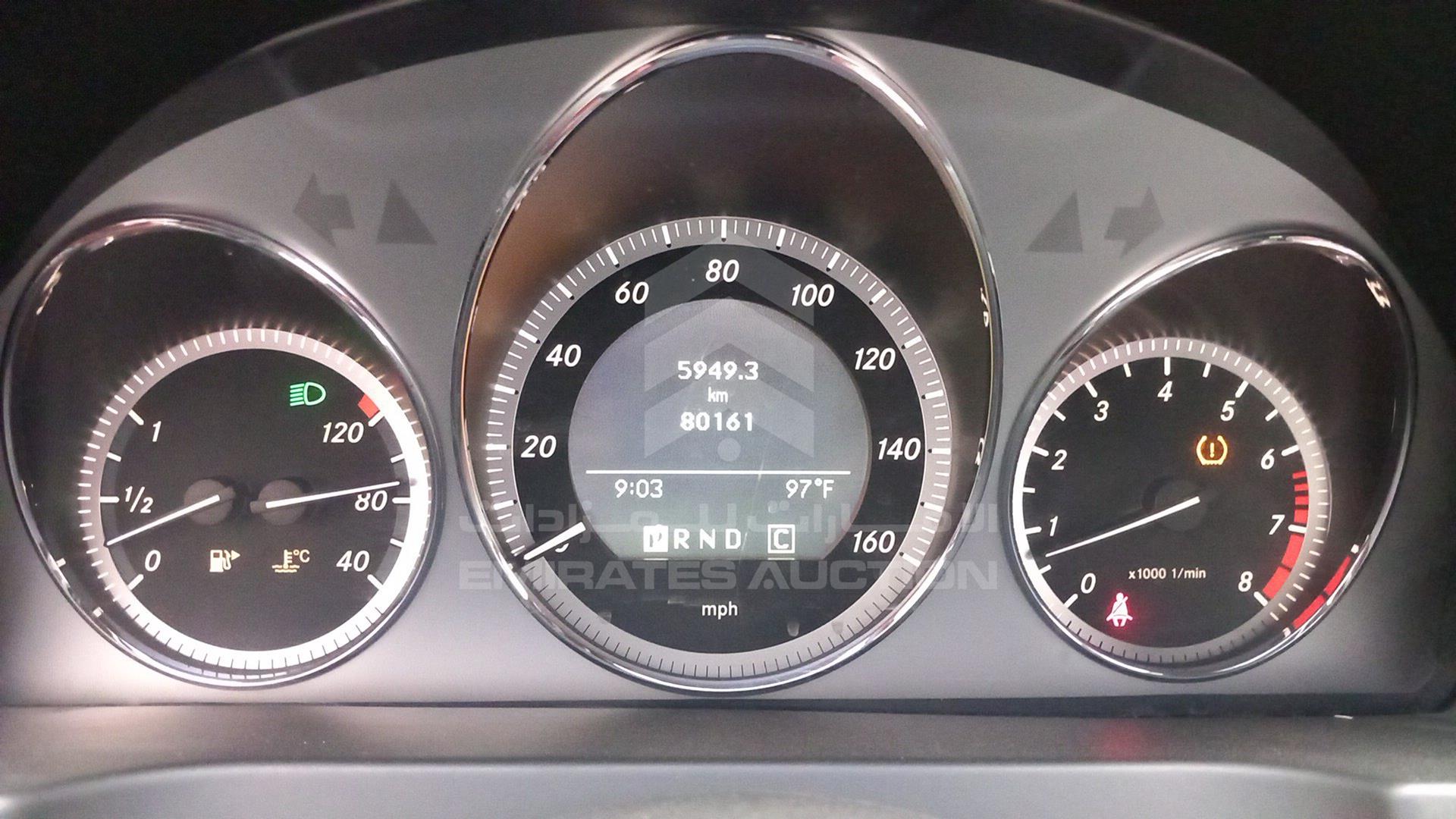2010 MERCEDES C 300 VIN: WDDGF5EBXAR105572