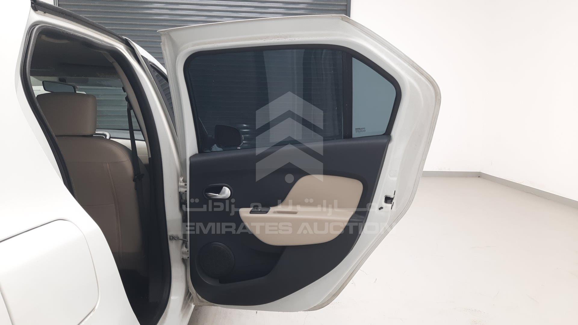 2019 RENAULT SYMBOL VIN: VF14SRAB1KT452118