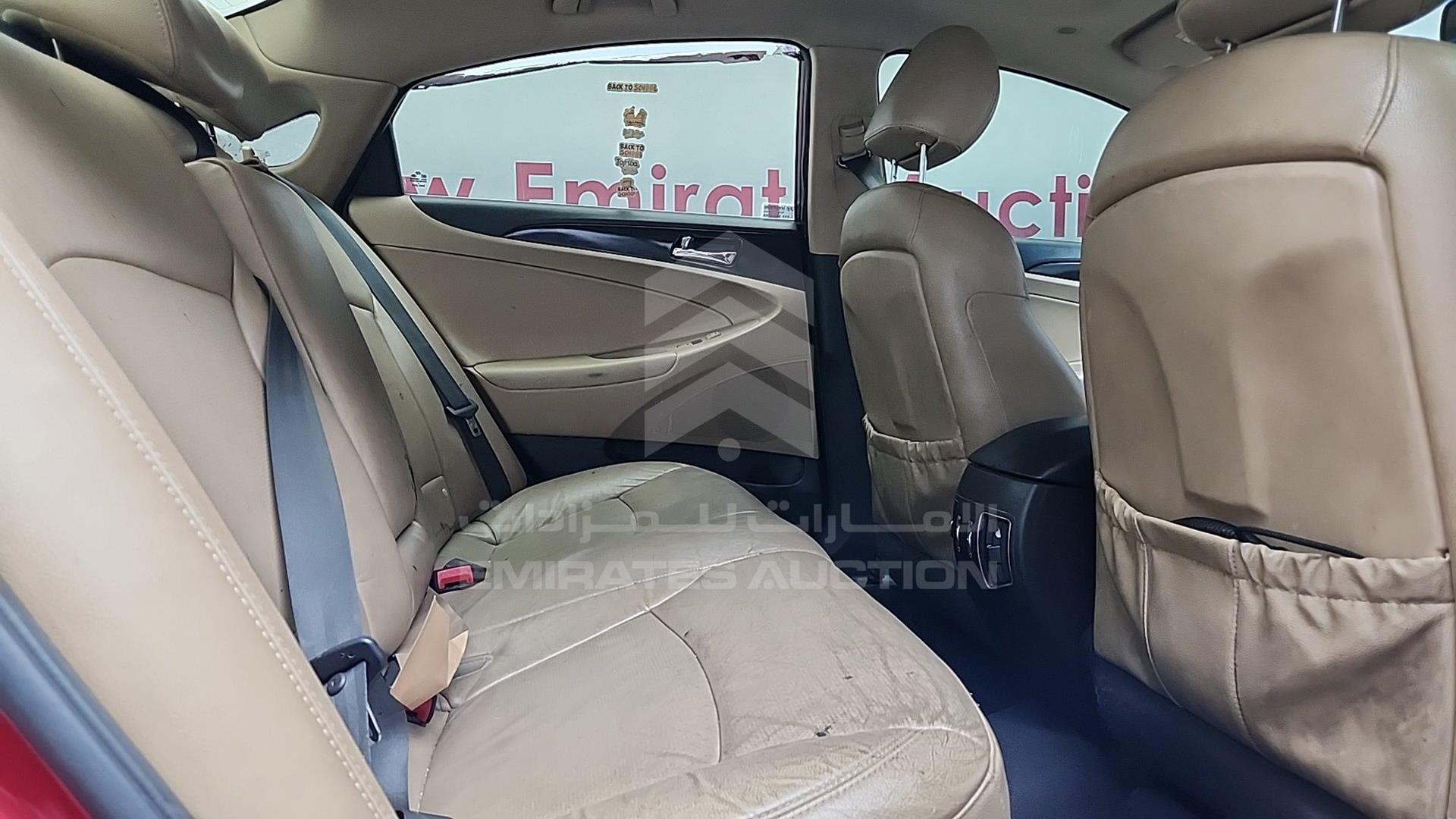 2011 HYUNDAI SONATA VIN: 5NPEC4AC7BH097202