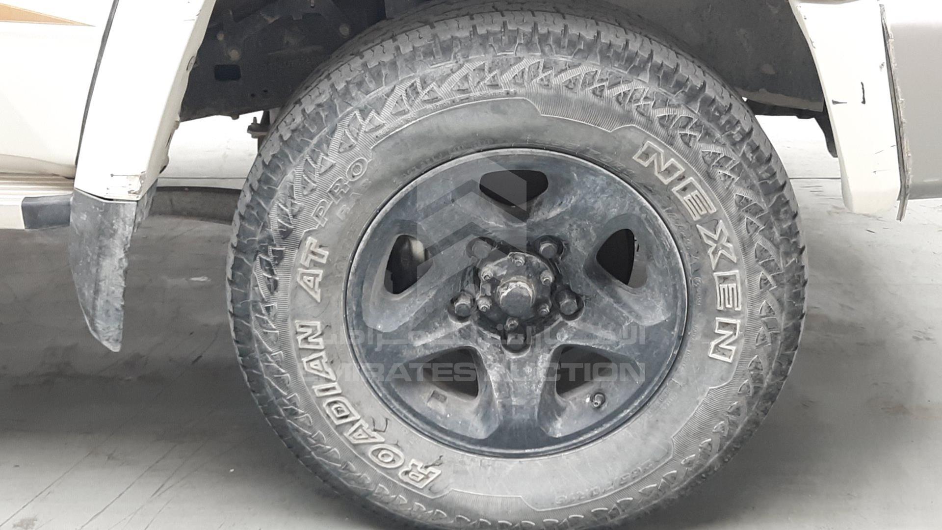 2014 TOYOTA LAND CRUISER VIN: JTFLU73J4E4553353