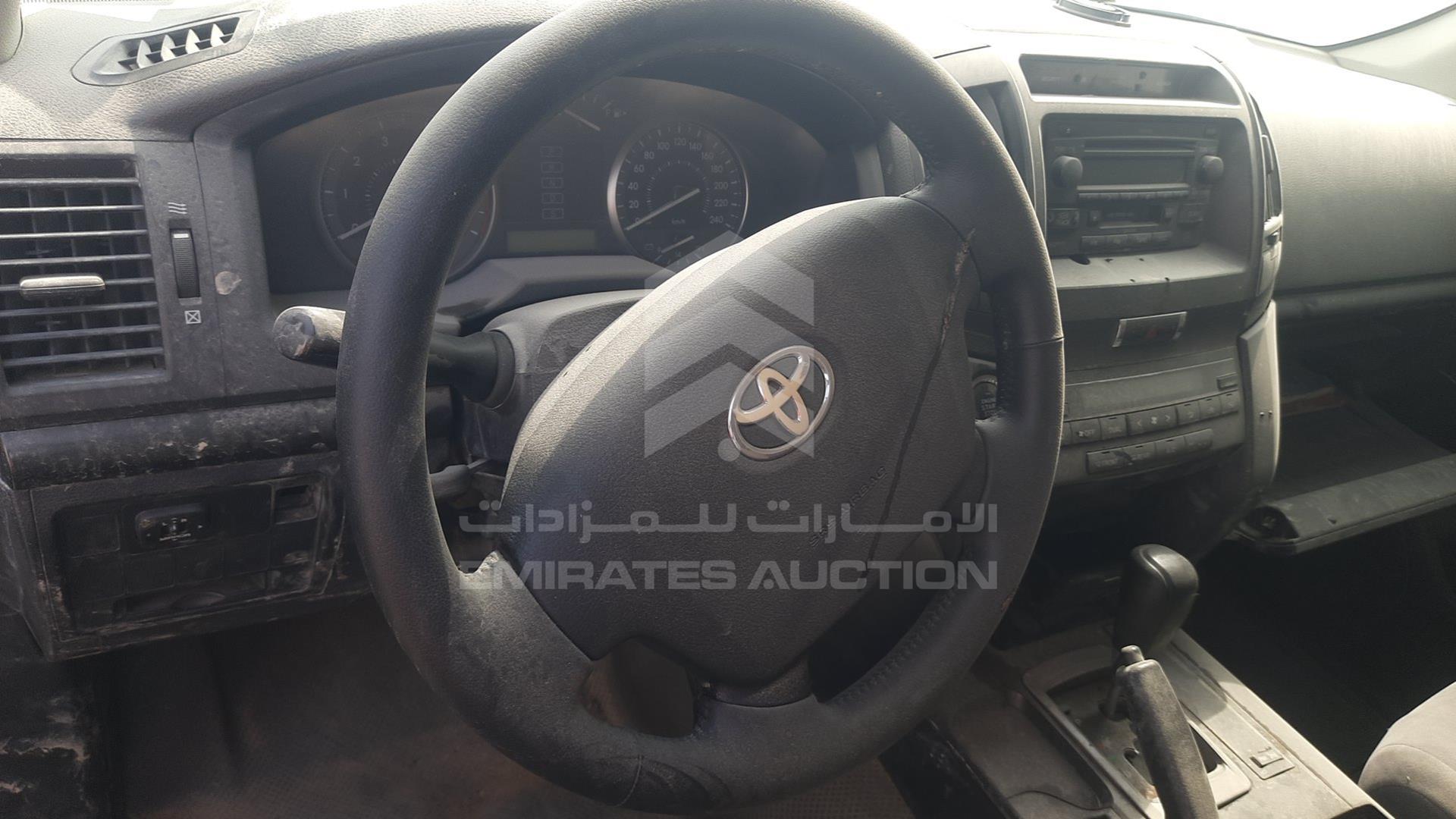2011 TOYOTA LAND CRUISER VIN: JTMDU09J5B4034836