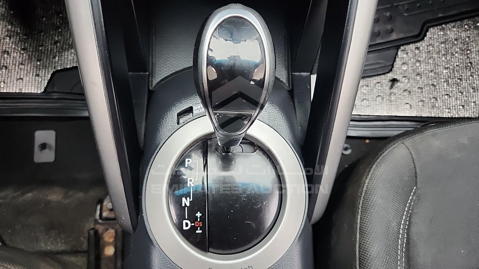 2017 HYUNDAI VELOSTER VIN: KMHTC6AD3HU306537