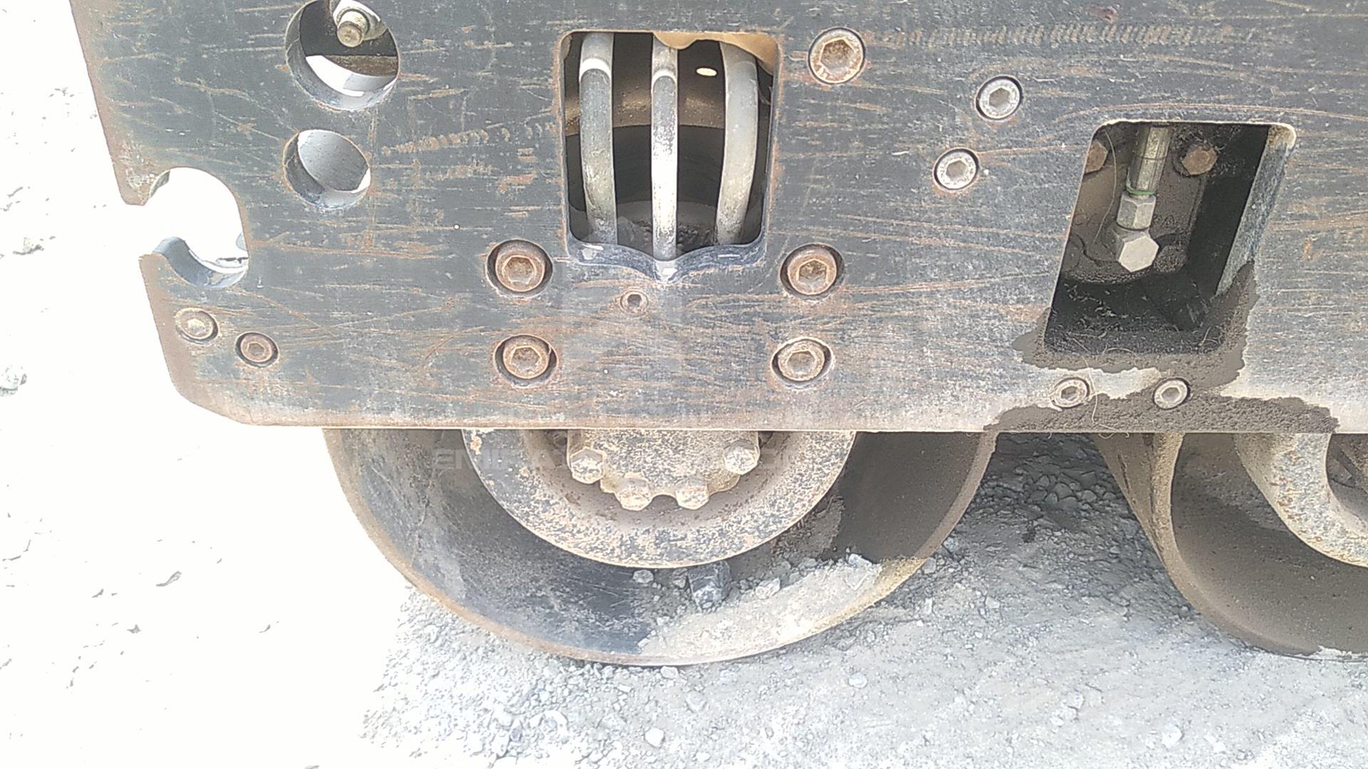 0 JCB --- VIN: GATVD070J02703693
