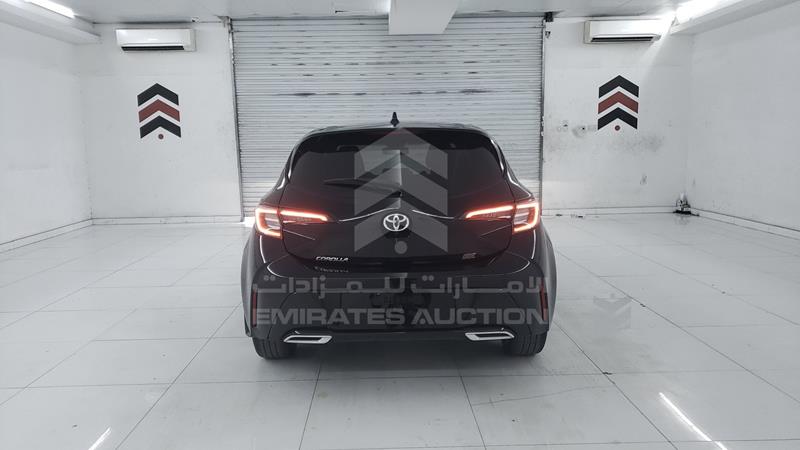 JTND4RBE5L3075505 Auction: EmiratesAuction Lot: 423206 JTND4RBE5L3075505 Toyota Corolla 2020 BLACK Photo 8