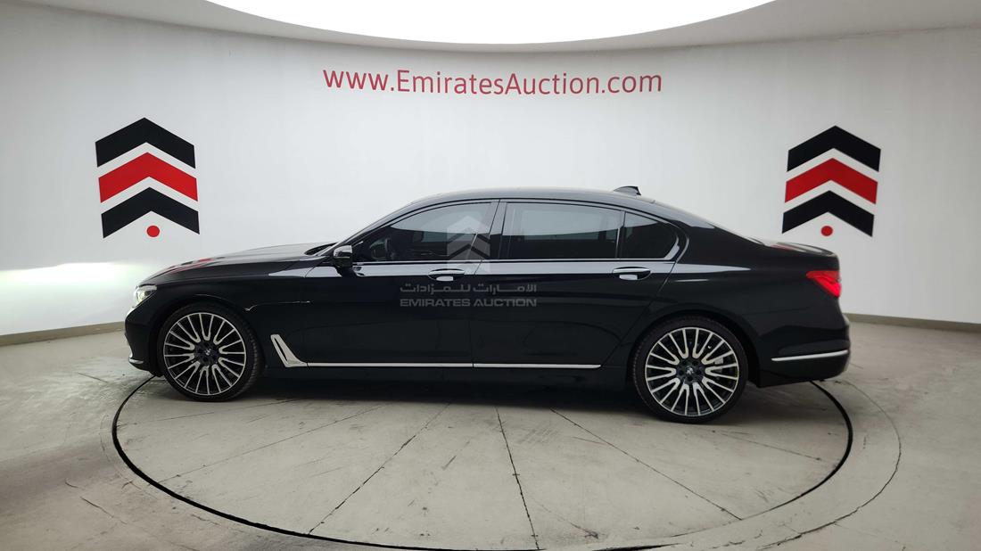 2016 BMW 740 LI — Left Full View — Photo 40