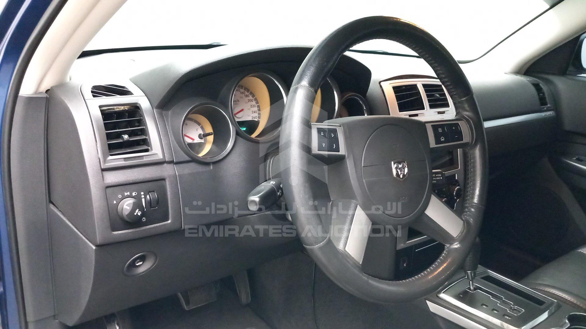 2010 DODGE CHARGER VIN: 2B3CA5CT0AH268915
