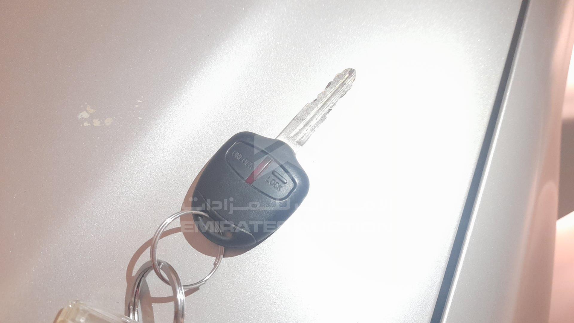 2014 MITSUBISHI ASX VIN: 4P3XTGA2WEE800046