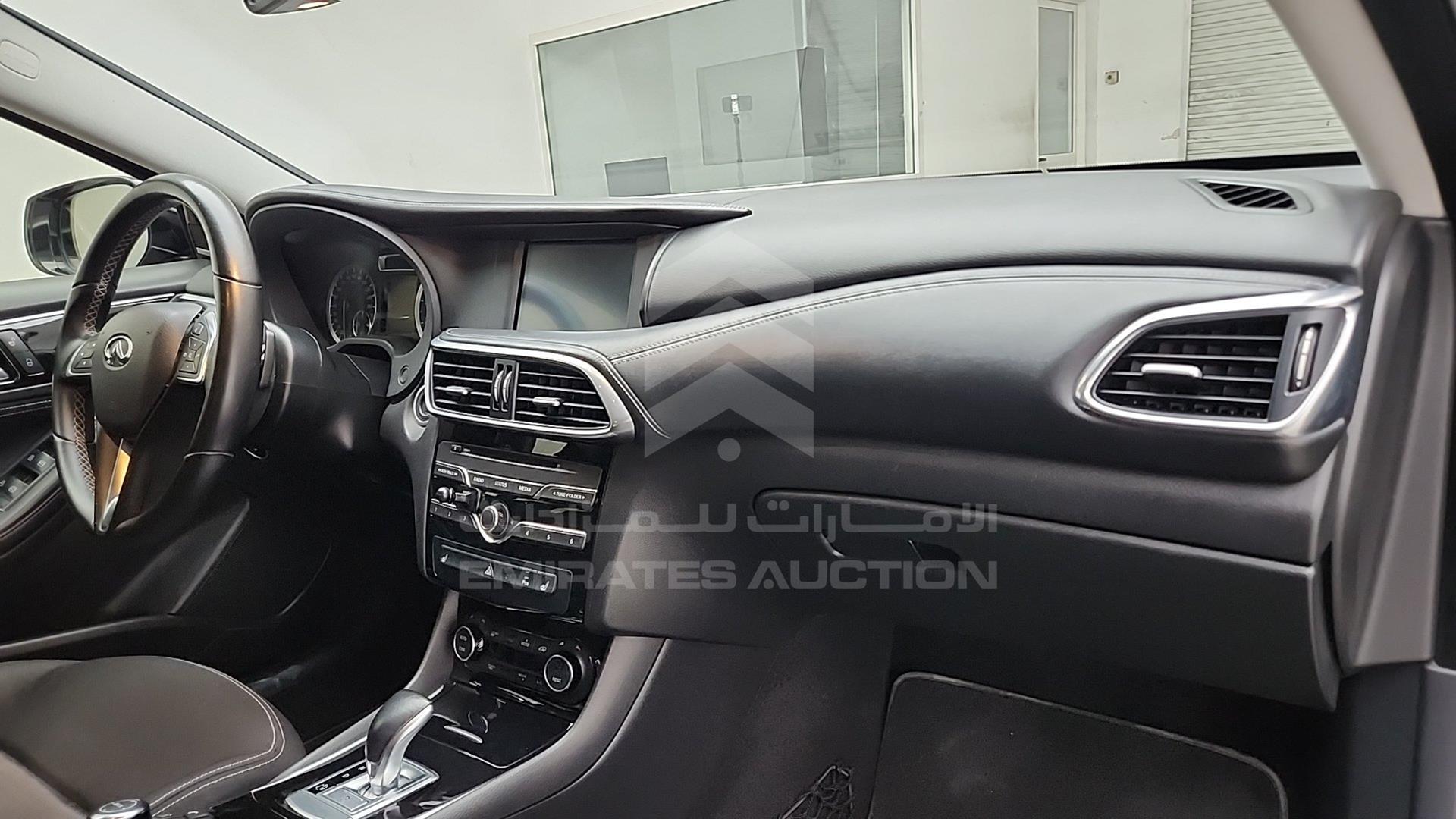 2017 INFINITI Q 30 VIN: SJKDH5CP0HA019148
