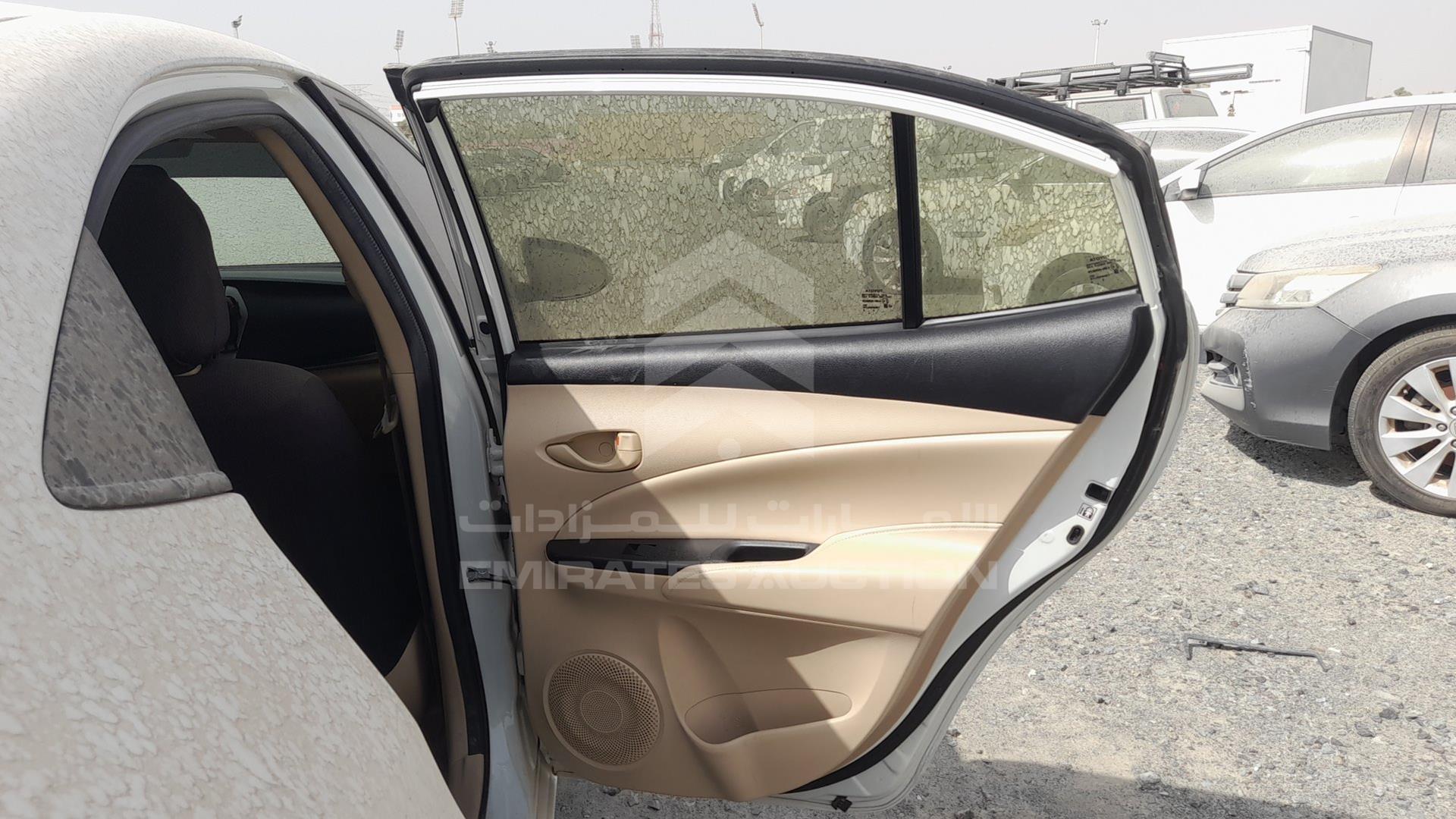 2020 TOYOTA YARIS VIN: MHFB29F31L2109086