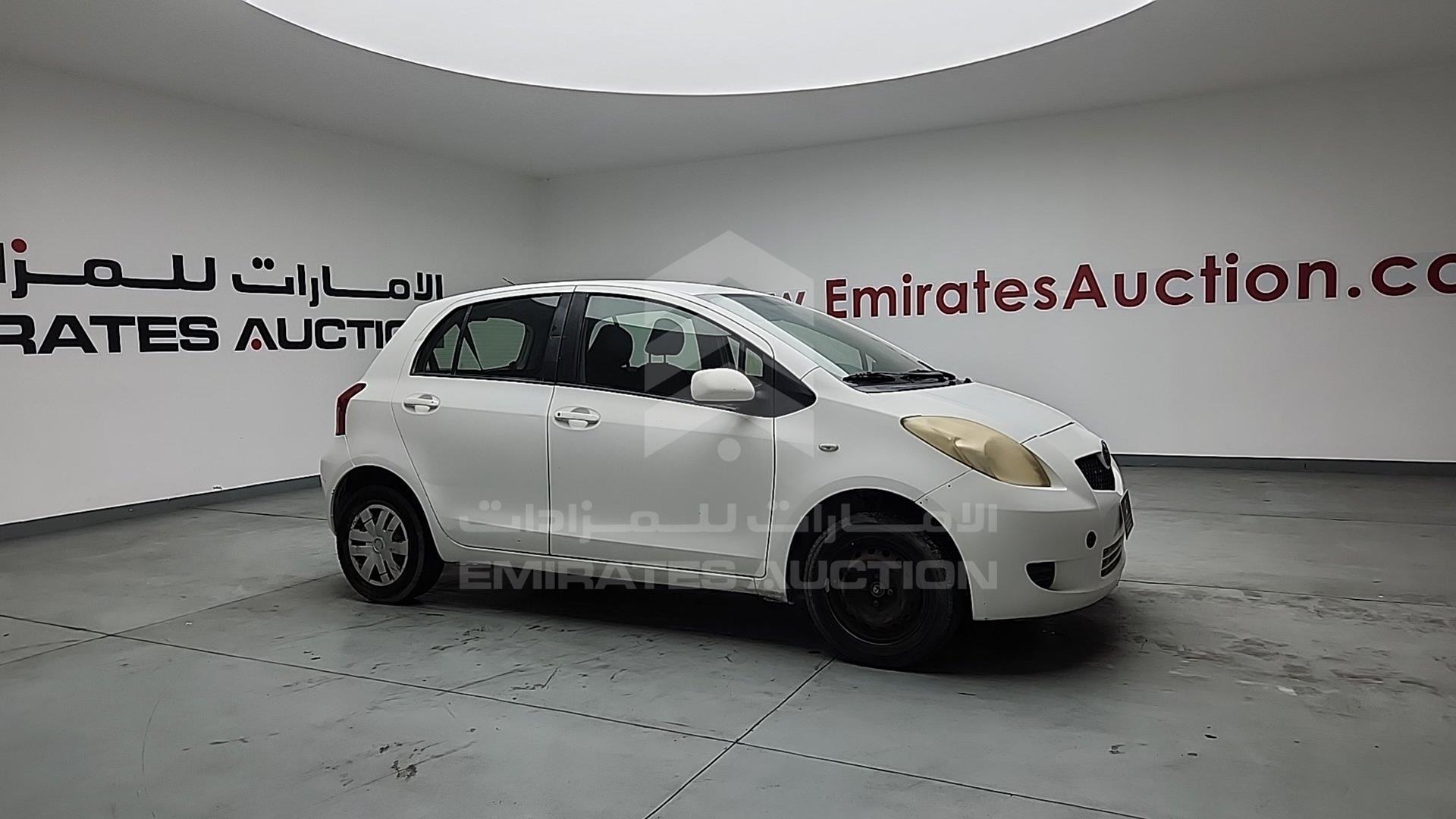 2008 TOYOTA YARIS VIN: JTDKW923085102058
