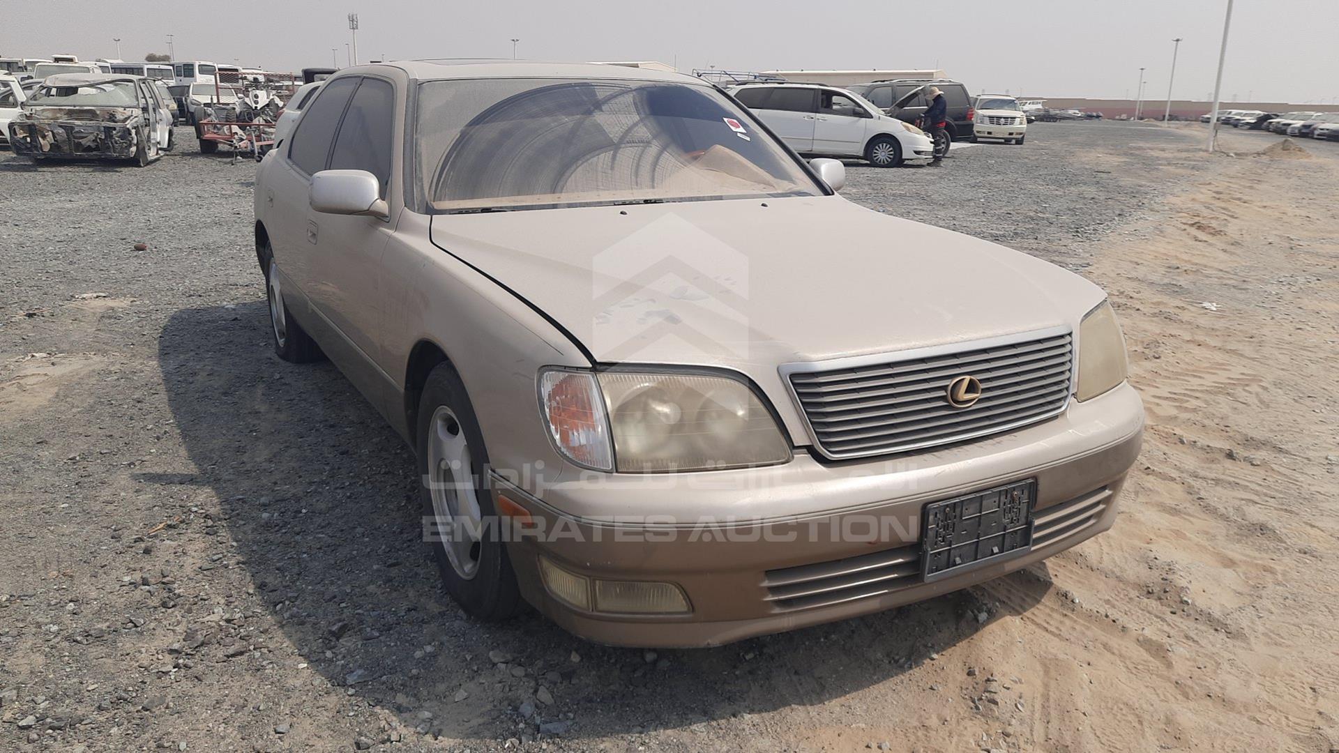 1998 LEXUS LS400 VIN: JT8BH28F0W0137534