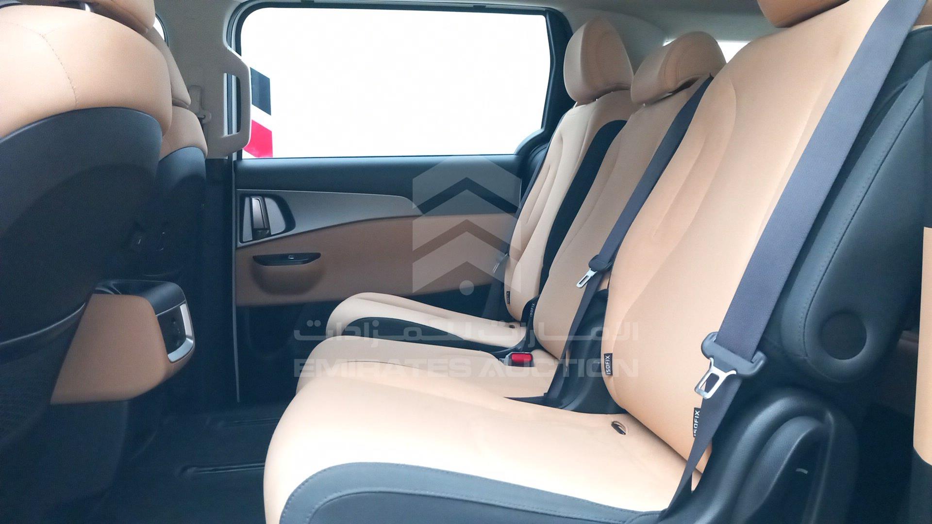2021 KIA CARNIVAL VIN: KNANC8141M6049821