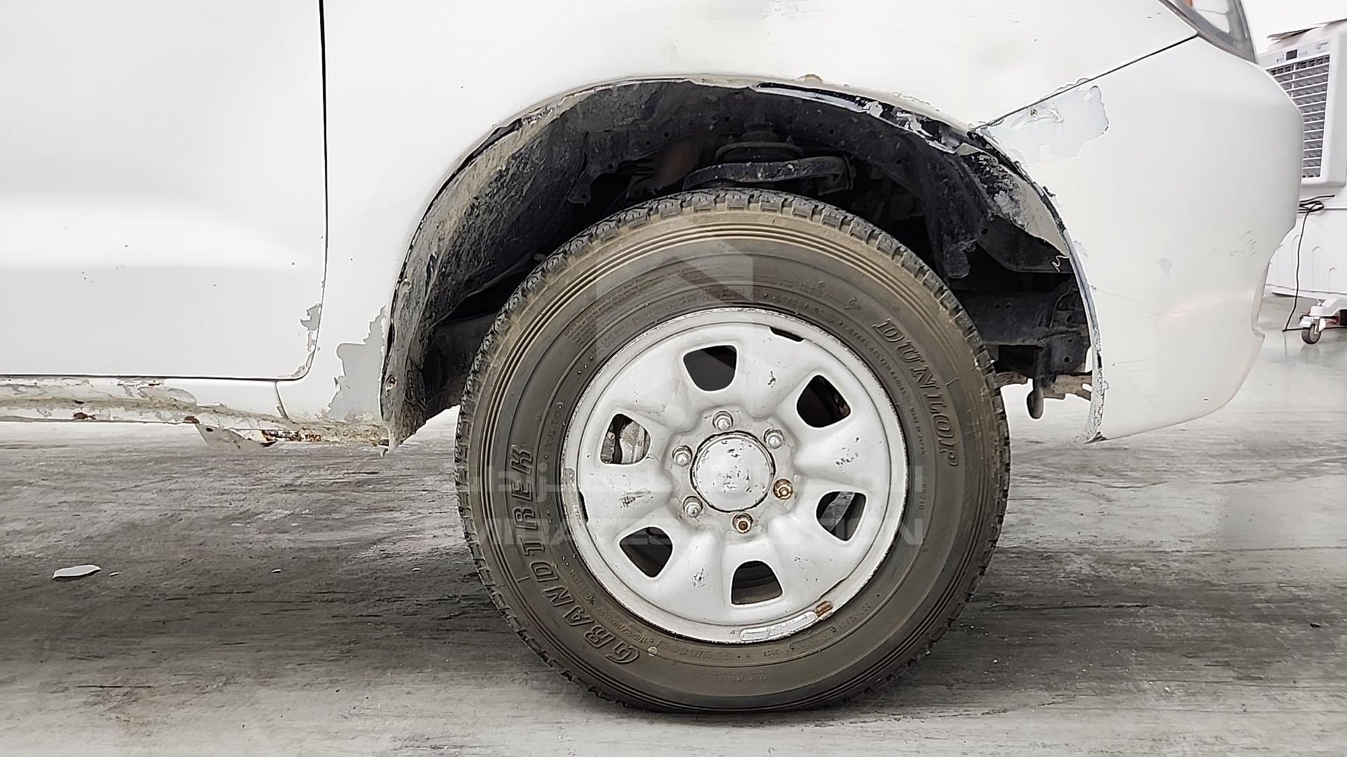 2008 TOYOTA HILUX VIN: MR0FX22G081308949