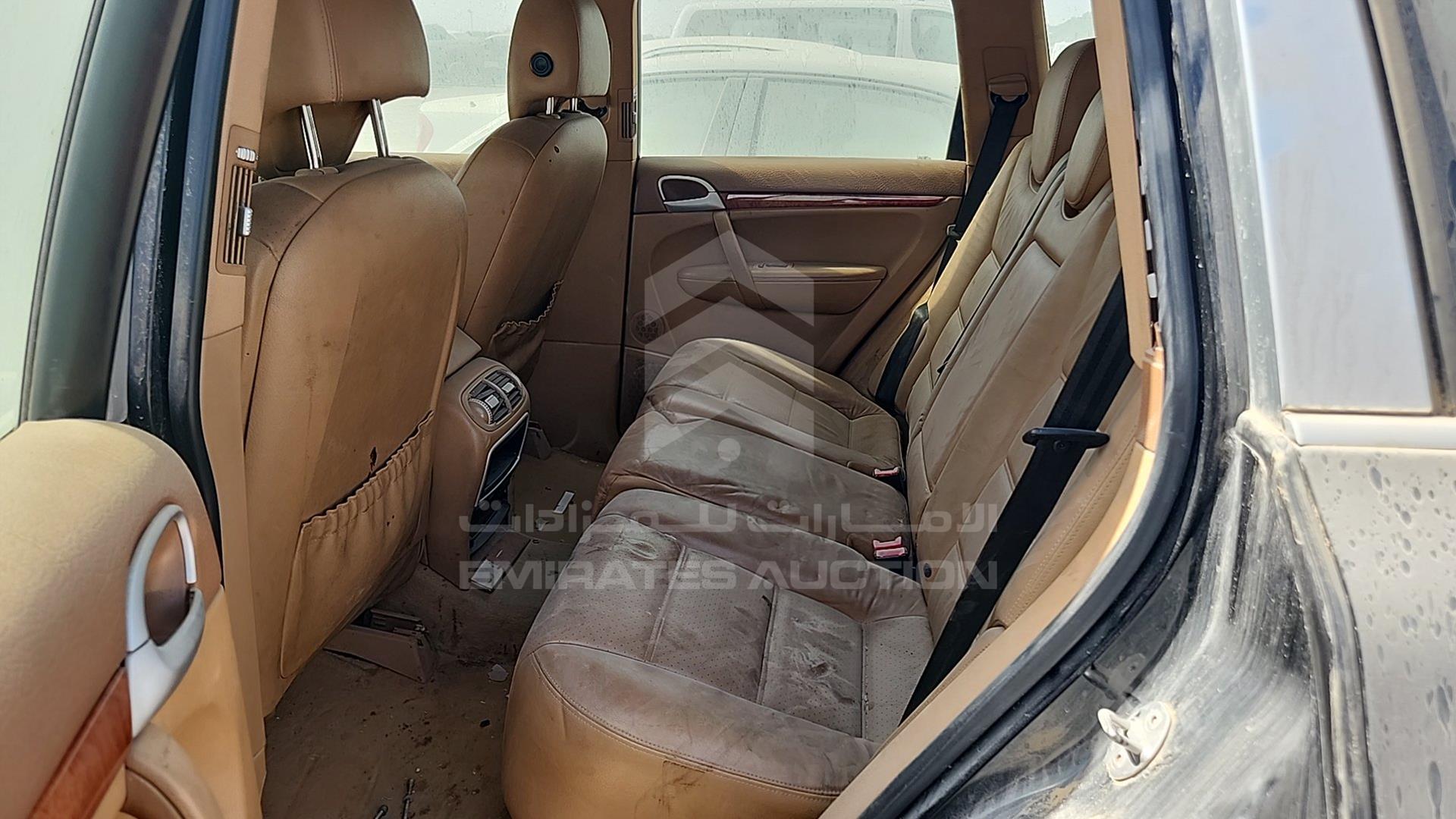 2005 PORSCHE CAYENNE VIN: WP1ZZZ9PZ5LA08040