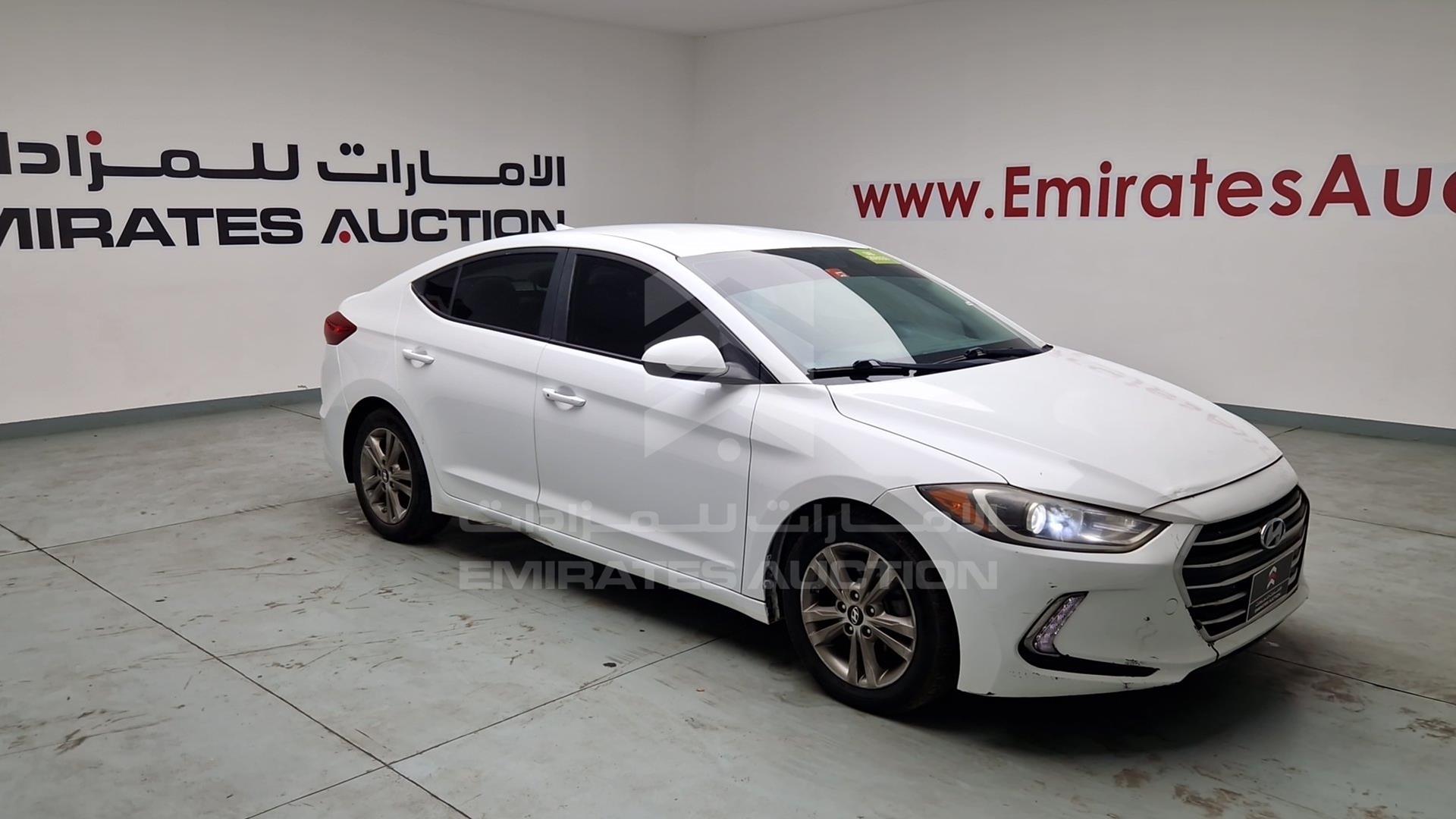 2017 HYUNDAI ELANTRA VIN: 5NPD84LF6HH058582
