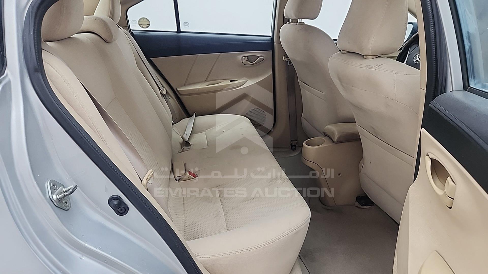 2015 TOYOTA YARIS VIN: MHFBT9F37F6037305