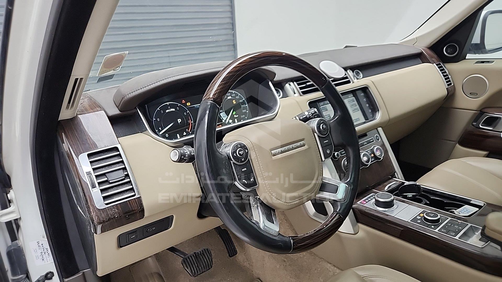 2016 RANGE ROVER HSE VIN: SALGA2DFXGA302883