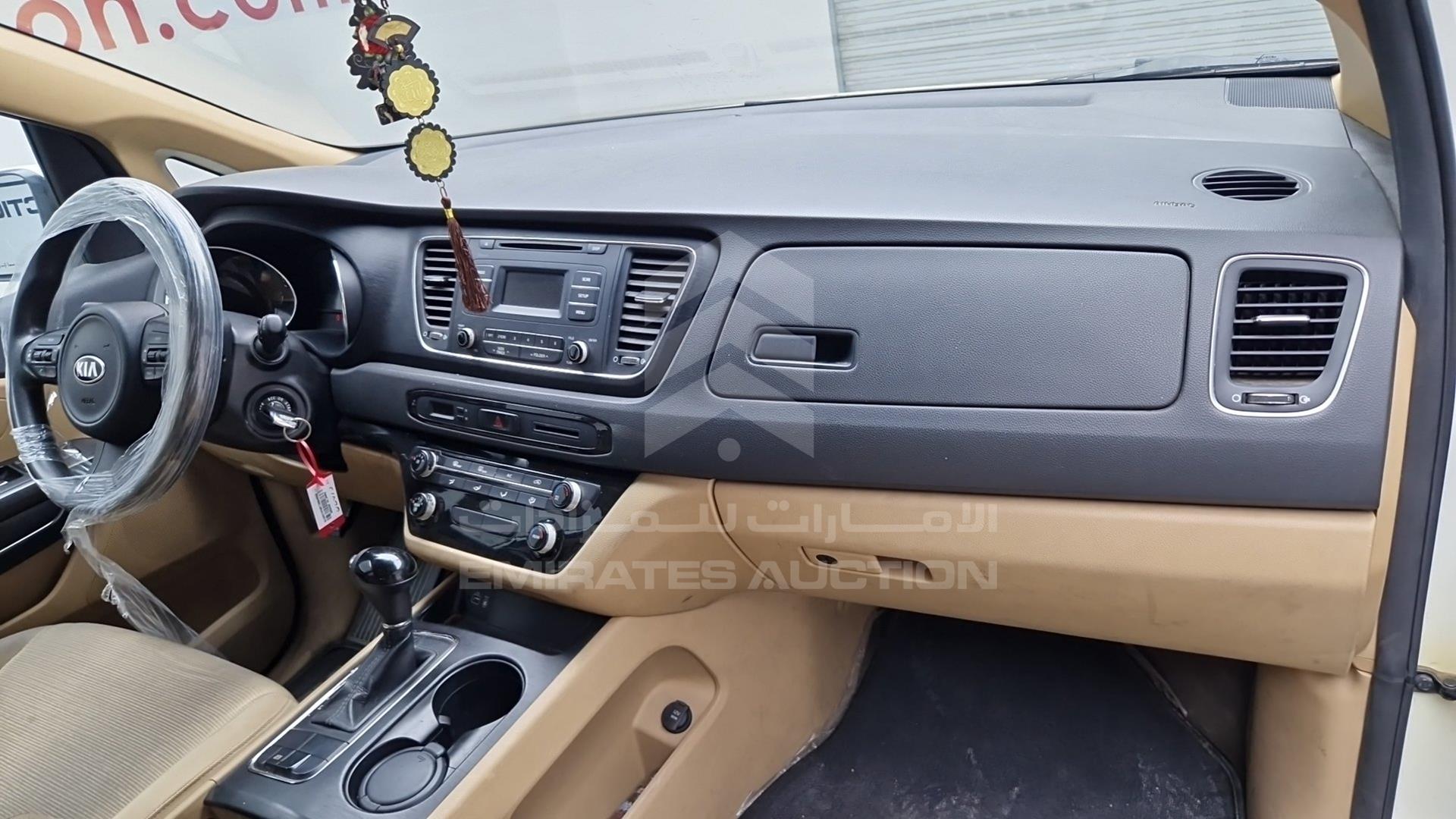 2016 KIA CARNIVAL VIN: KNAMB8128G6156978