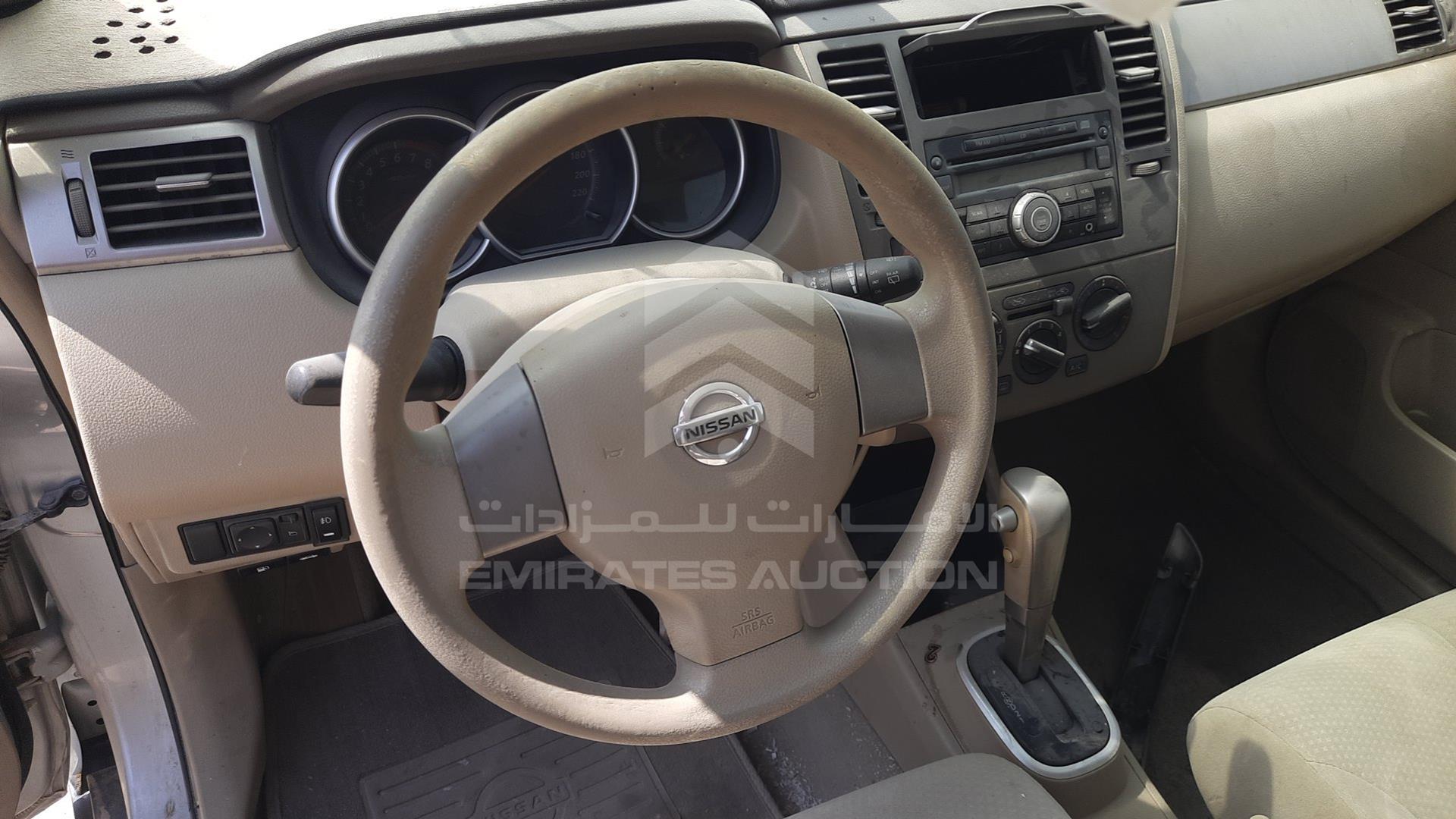 2011 NISSAN TIIDA VIN: 3N1BC1C75BL355740