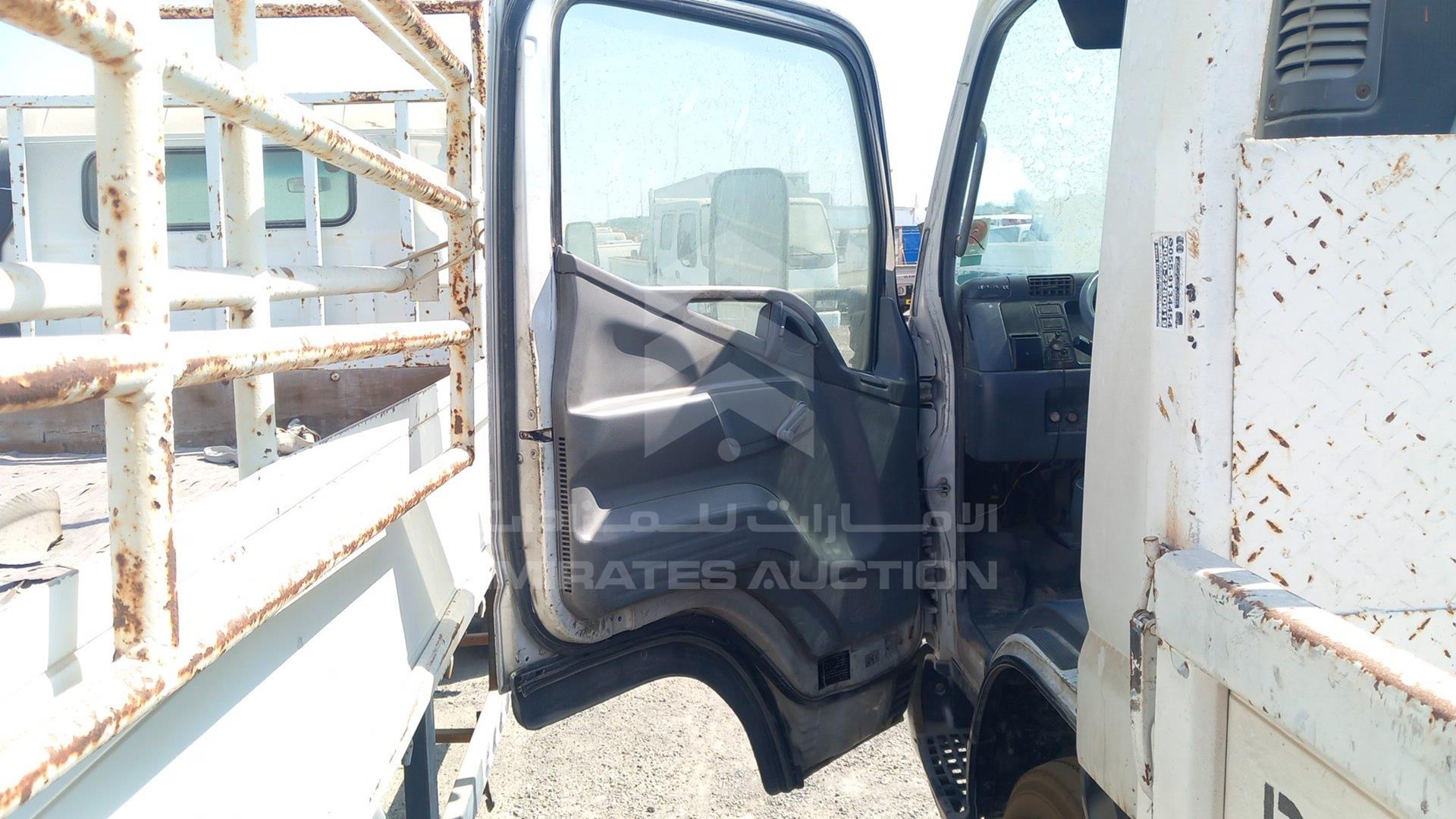2006 MITSUBISHI CANTER VIN: JL7BCE1J06K015103