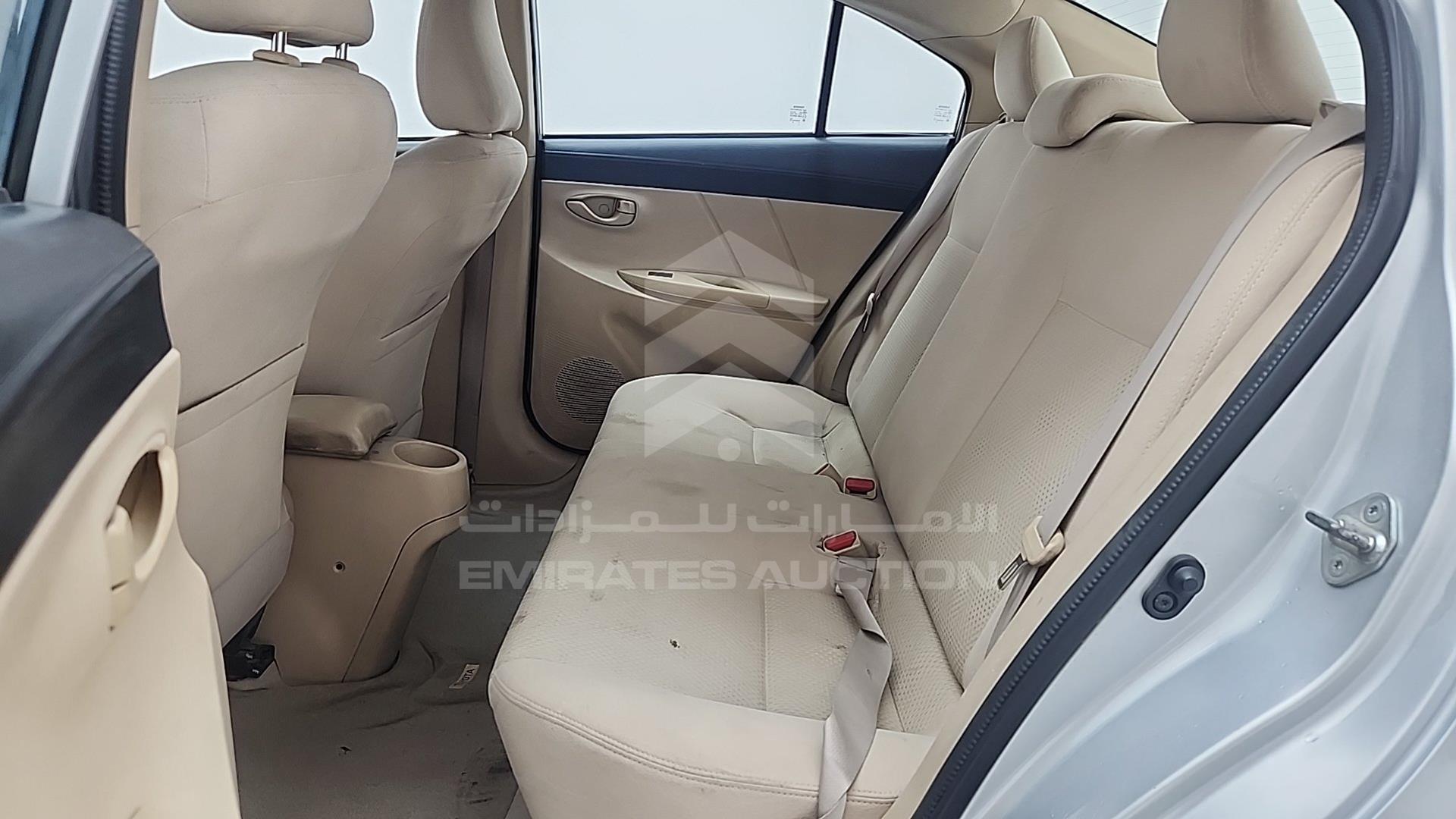 2015 TOYOTA YARIS VIN: MHFBT9F37F6037305