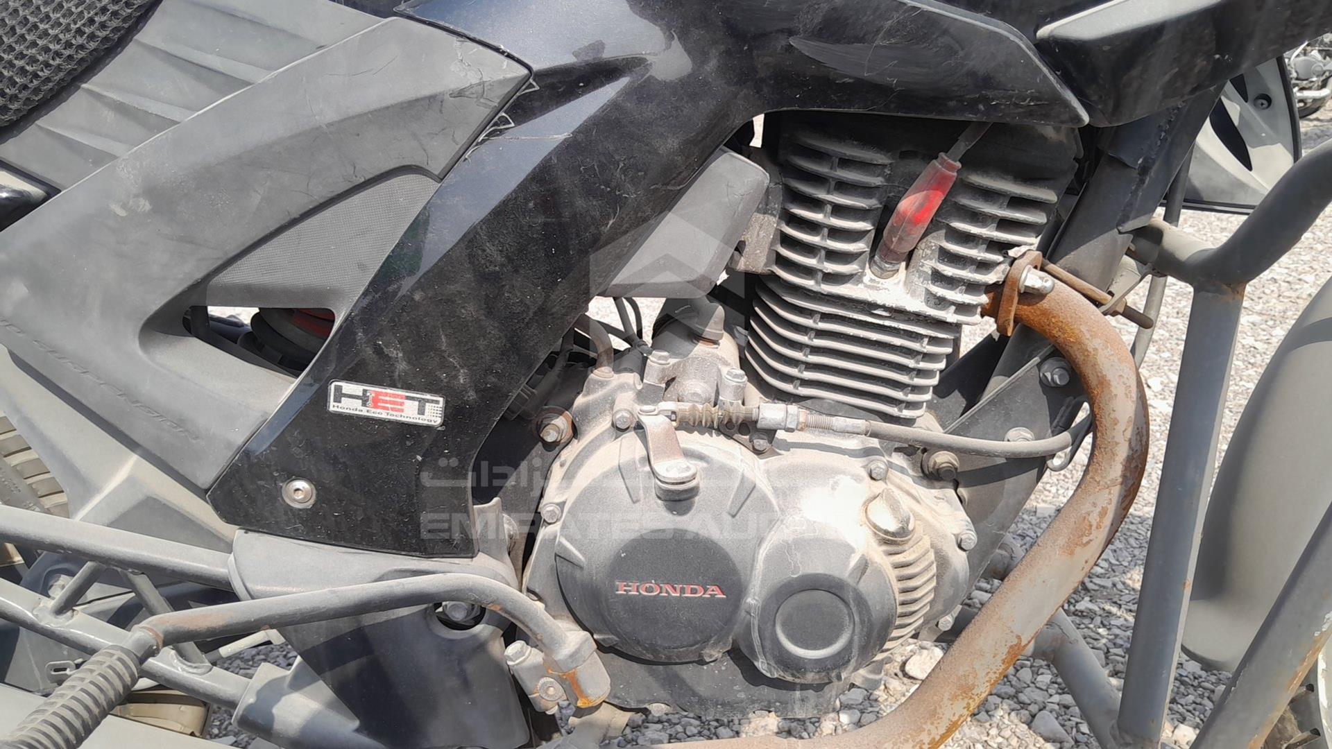 2020 HONDA UNICORN VIN: ME4KC20D3LA004464