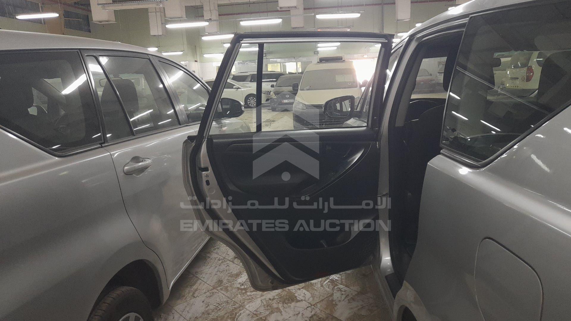 2017 TOYOTA INNOVA VIN: MHFCX8EM4H0108057