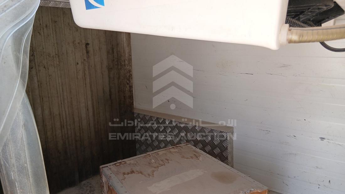 2020 Renault Dokker — Rear Right Passenger View — Photo 18