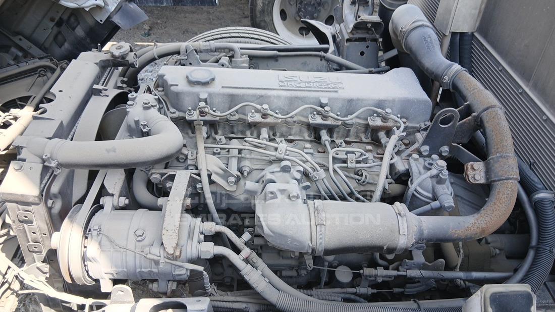 2014 Isuzu NMR — Engine Bay — Photo 25