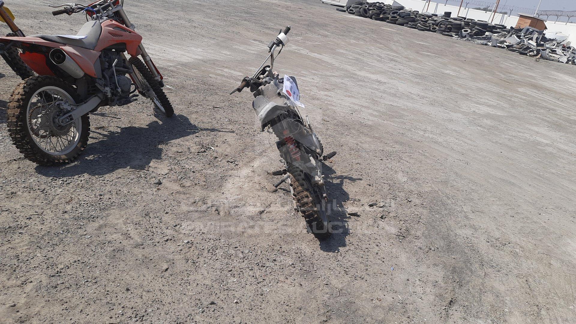 0 MOTORBIKE OFF ROAD VIN: LSD71320200500038