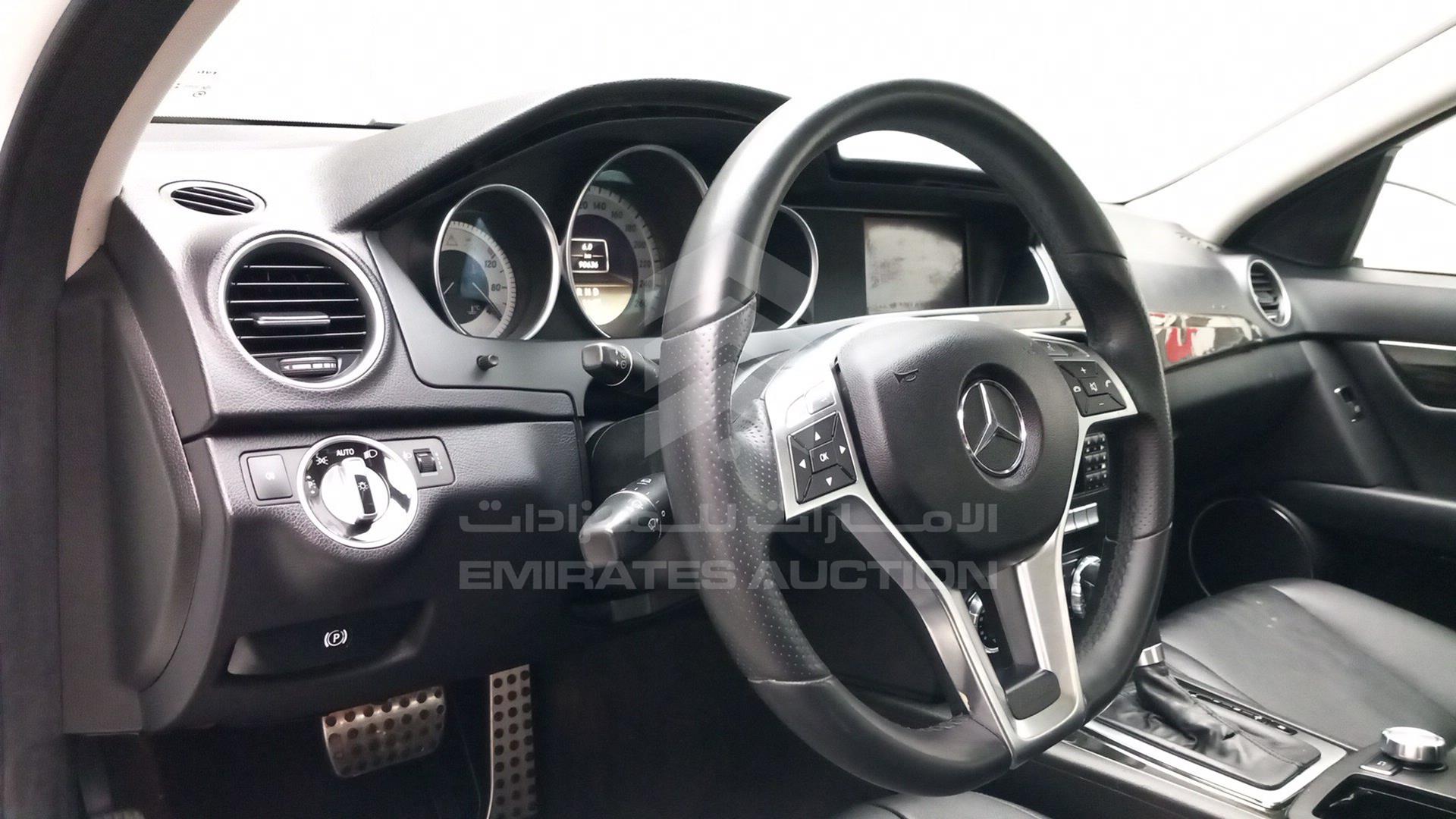 2013 MERCEDES C 200 VIN: WDDGF4JB3DA790095