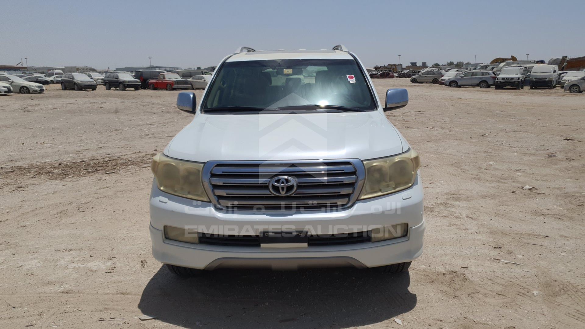 2011 TOYOTA LAND CRUISER VIN: JTMHT09J8B4041784