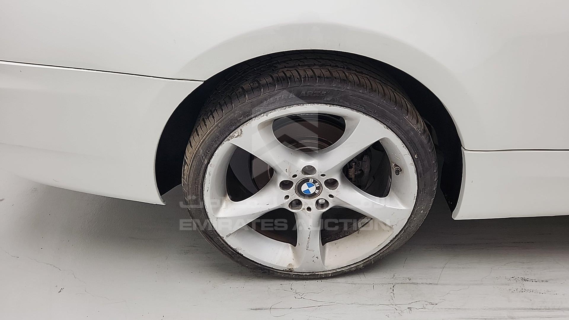 2007 BMW 325 VIN: WBAWB31087PU80579