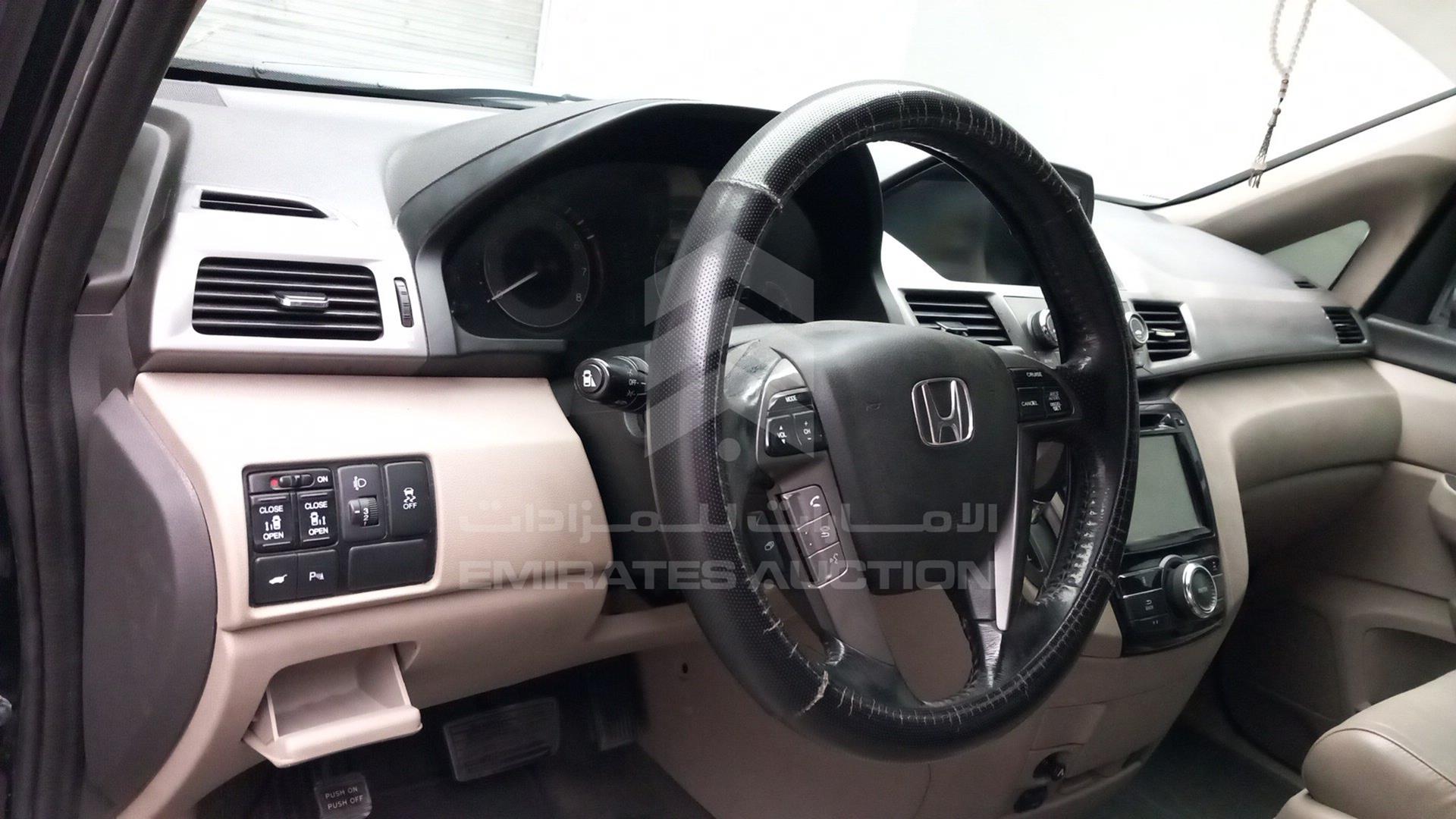 2016 HONDA ODYSSEY VIN: 5KBRL5864GB702310
